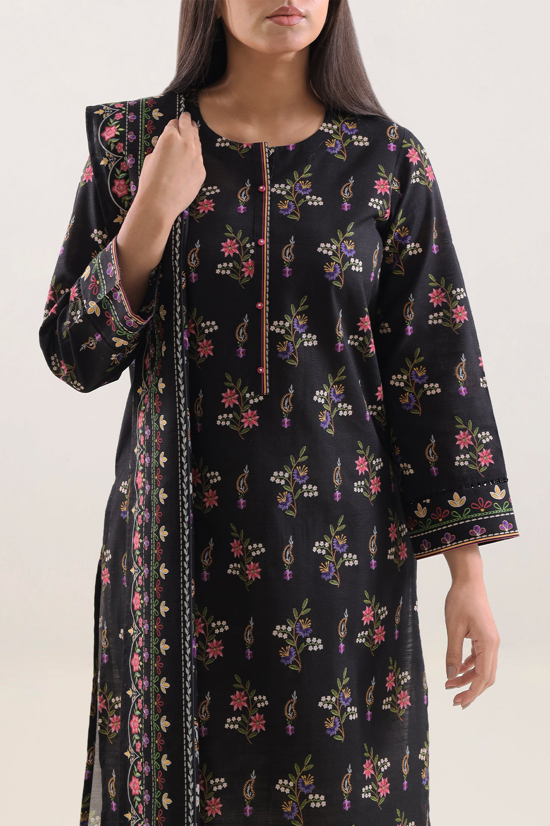 Unstitched Printed Cotton Khaddar 3 Piece125809