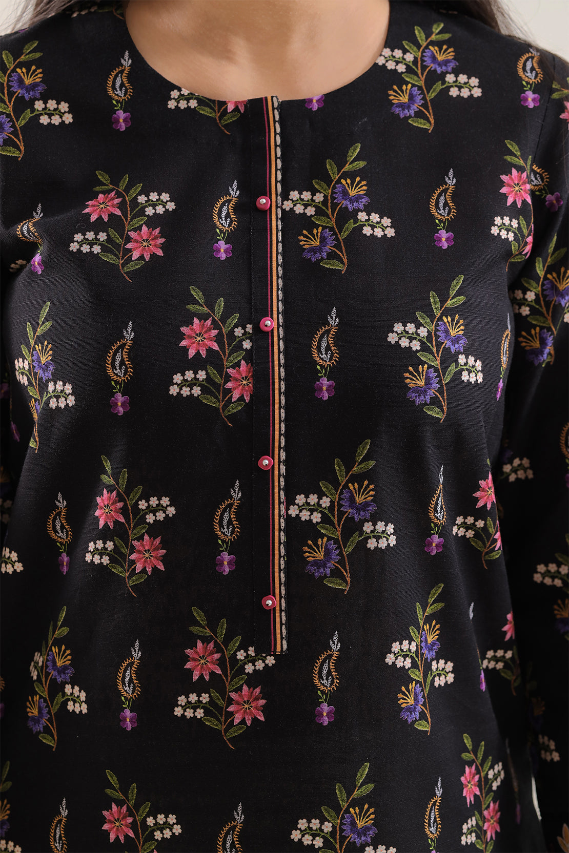 Unstitched Printed Cotton Khaddar 3 Piece125809