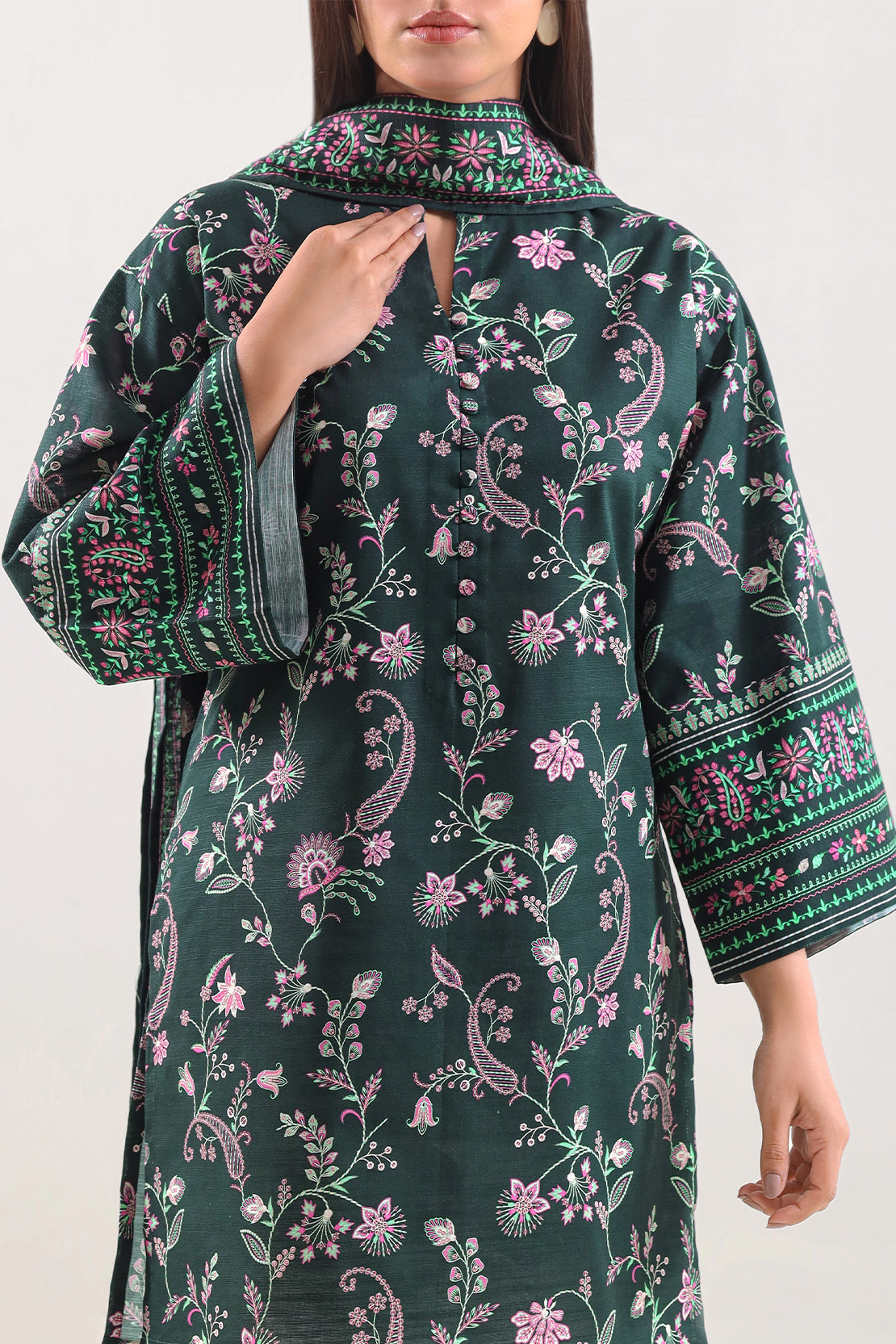 Unstitched Printed Cotton Khaddar 3 Piece125813