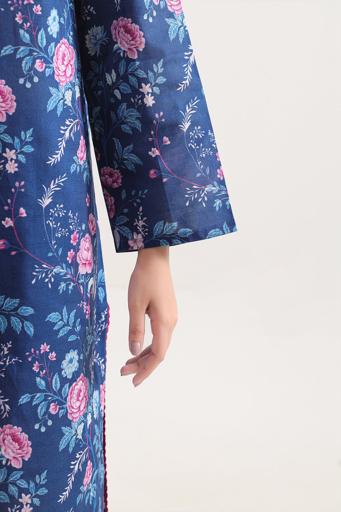 Unstitched Printed Cotton Khaddar 3 Piece125815