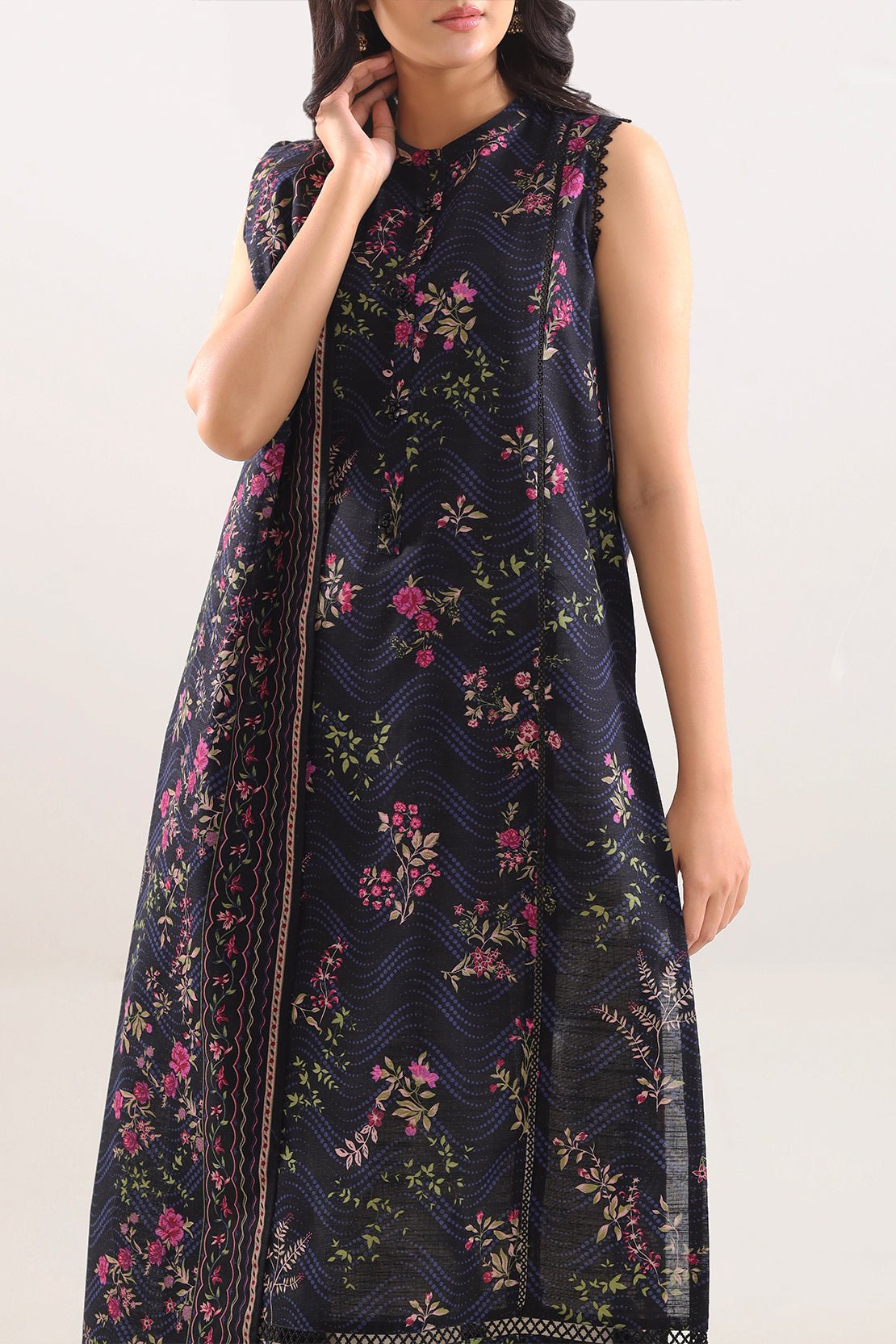 Unstitched Printed Warm Khaddar 3 Piece129803