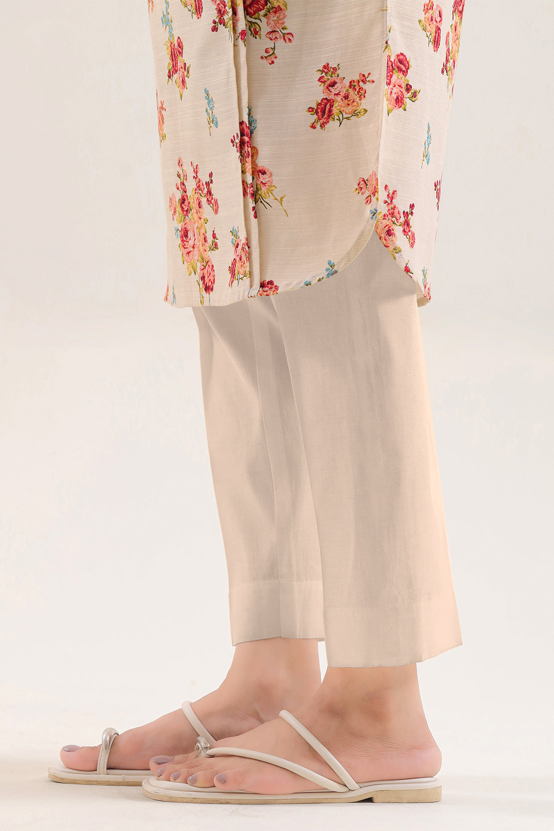 Unstitched Printed Warm Khaddar 3 Piece129805