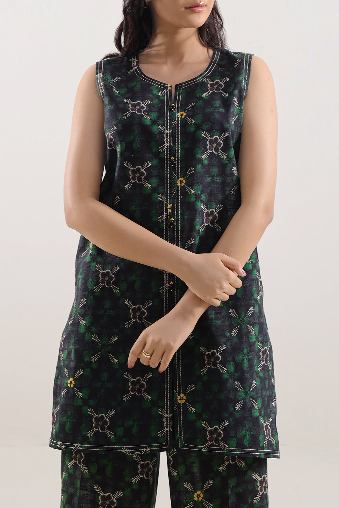 Unstitched Printed Khaddar 2 Piece (Shirt/Trouser)122302