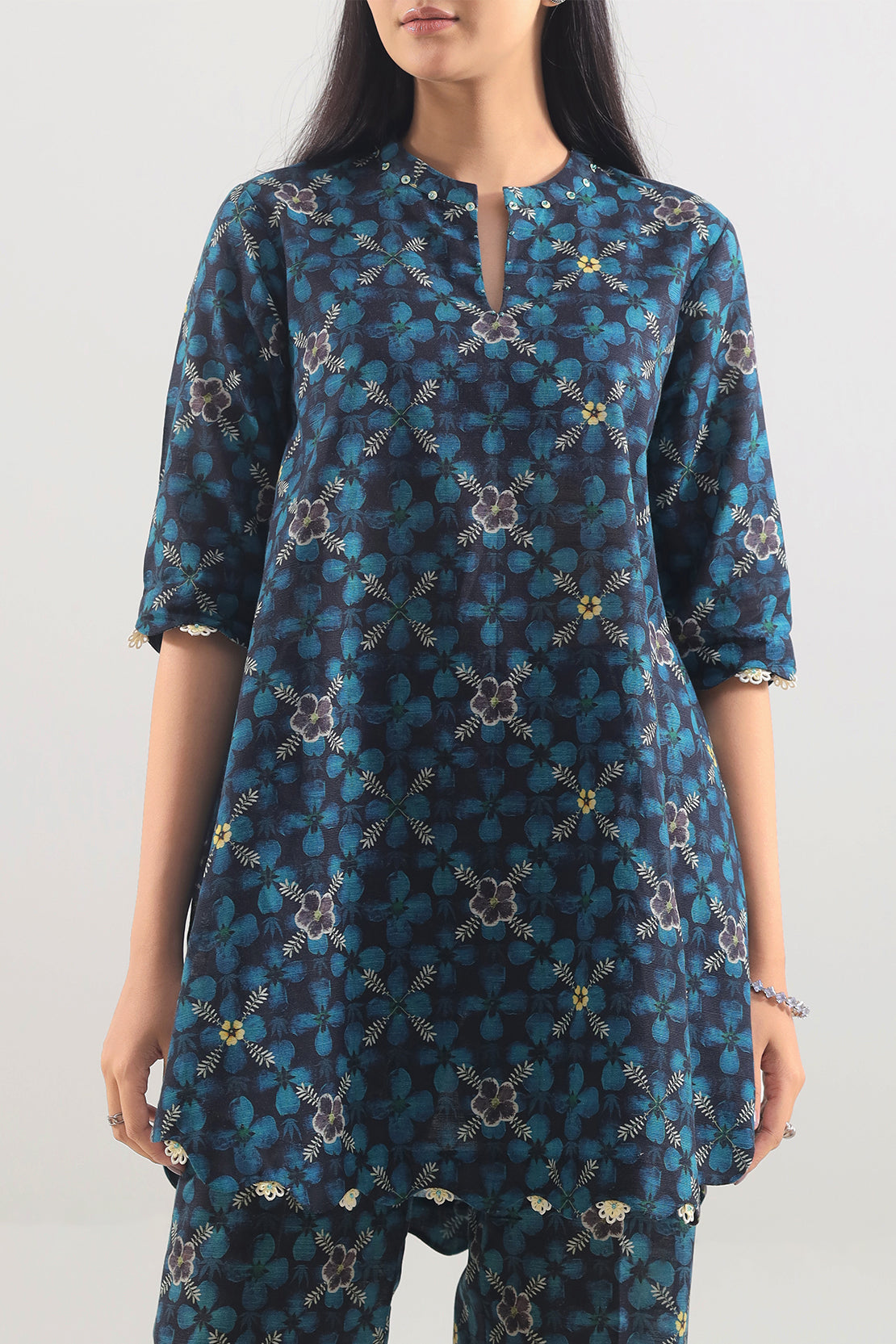 Unstitched Printed Warm Khaddar 2 Piece (Shirt/Trouser)122303