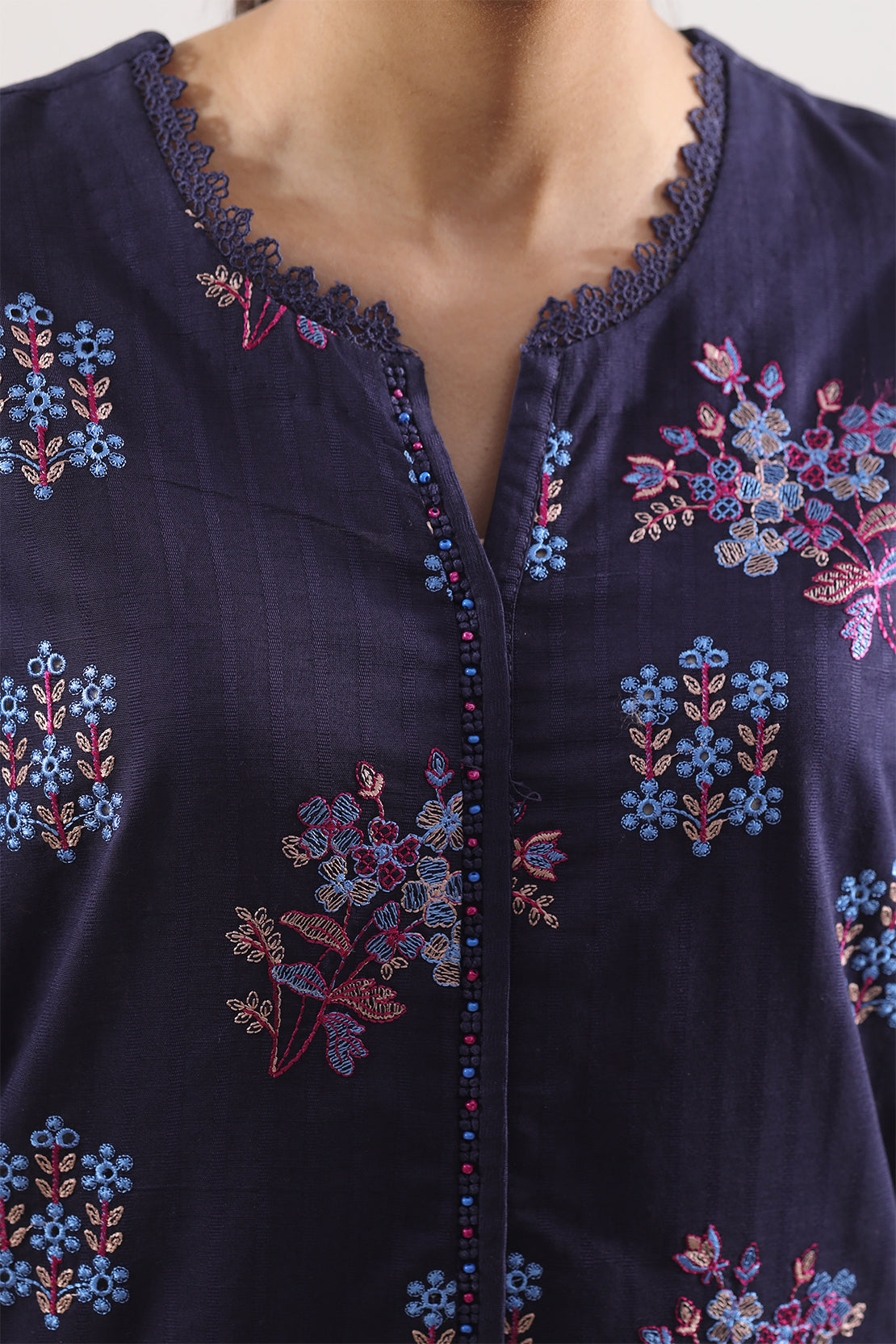 Unstitched Solid Embroidered Cotton Khaddar 3 Piece120609