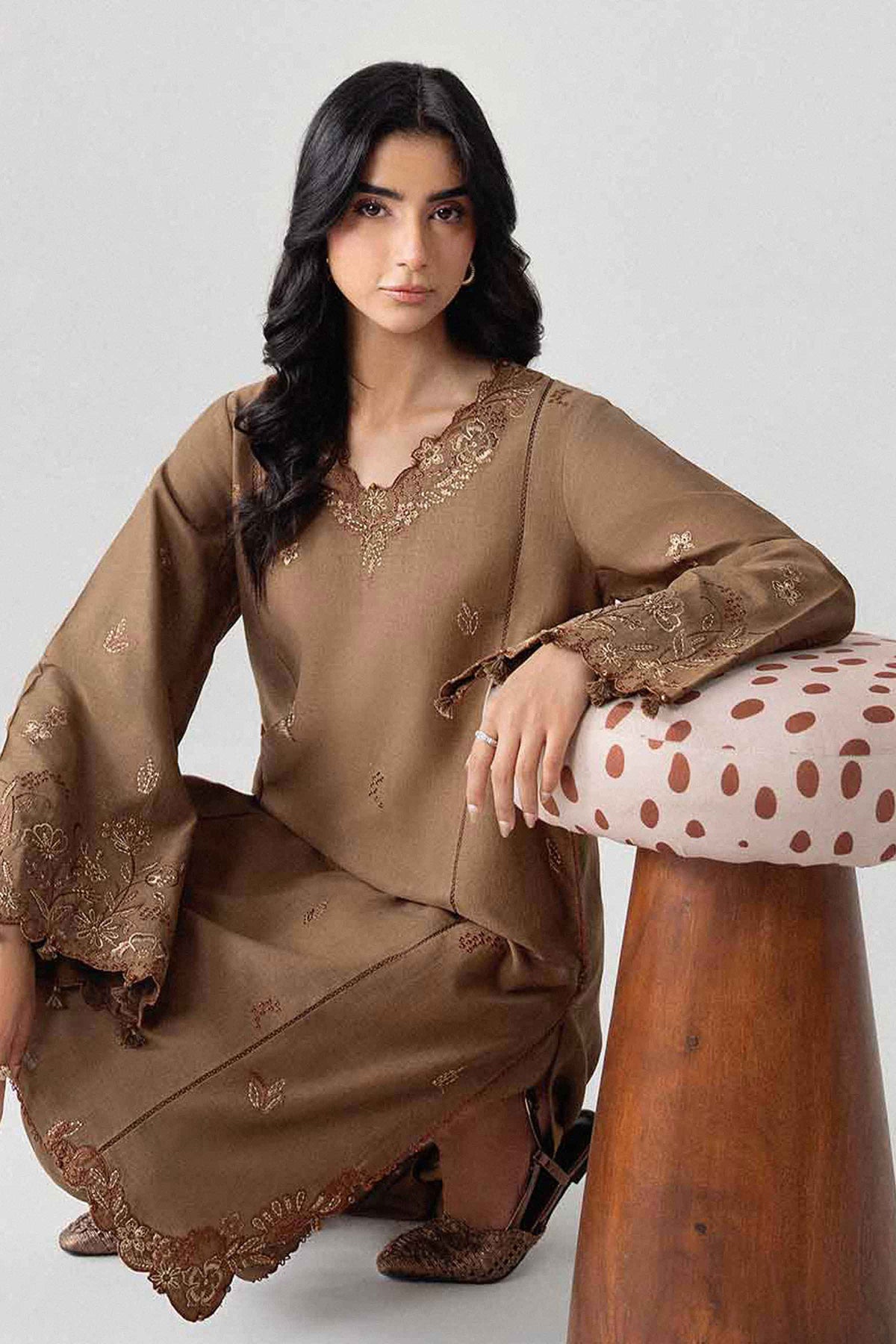 2 Piece - Embroidered Suit - U2STE-NISHA26WV1-19