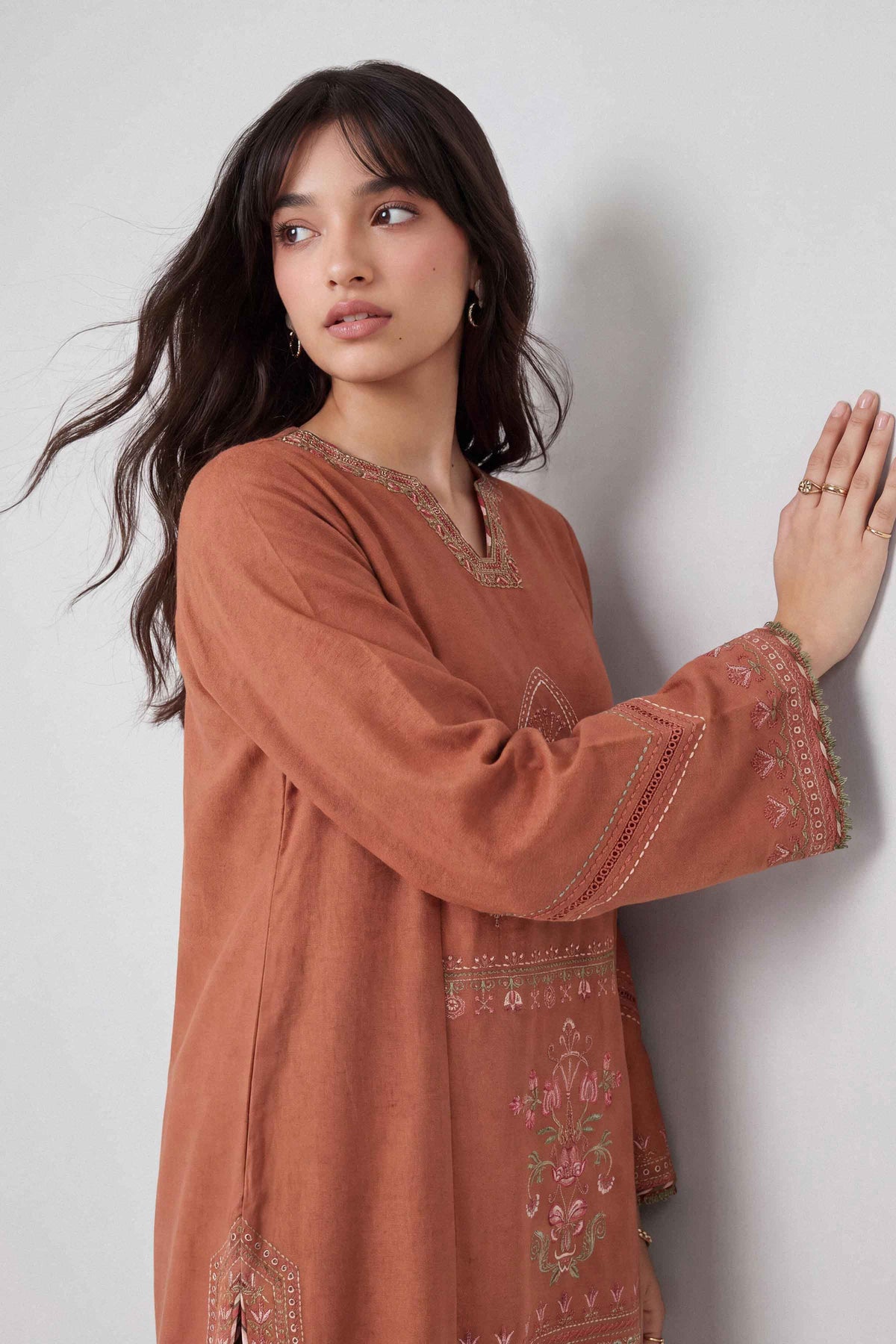 2 Piece - Embroidered Suit - U2STE-NISHA26WV1-65