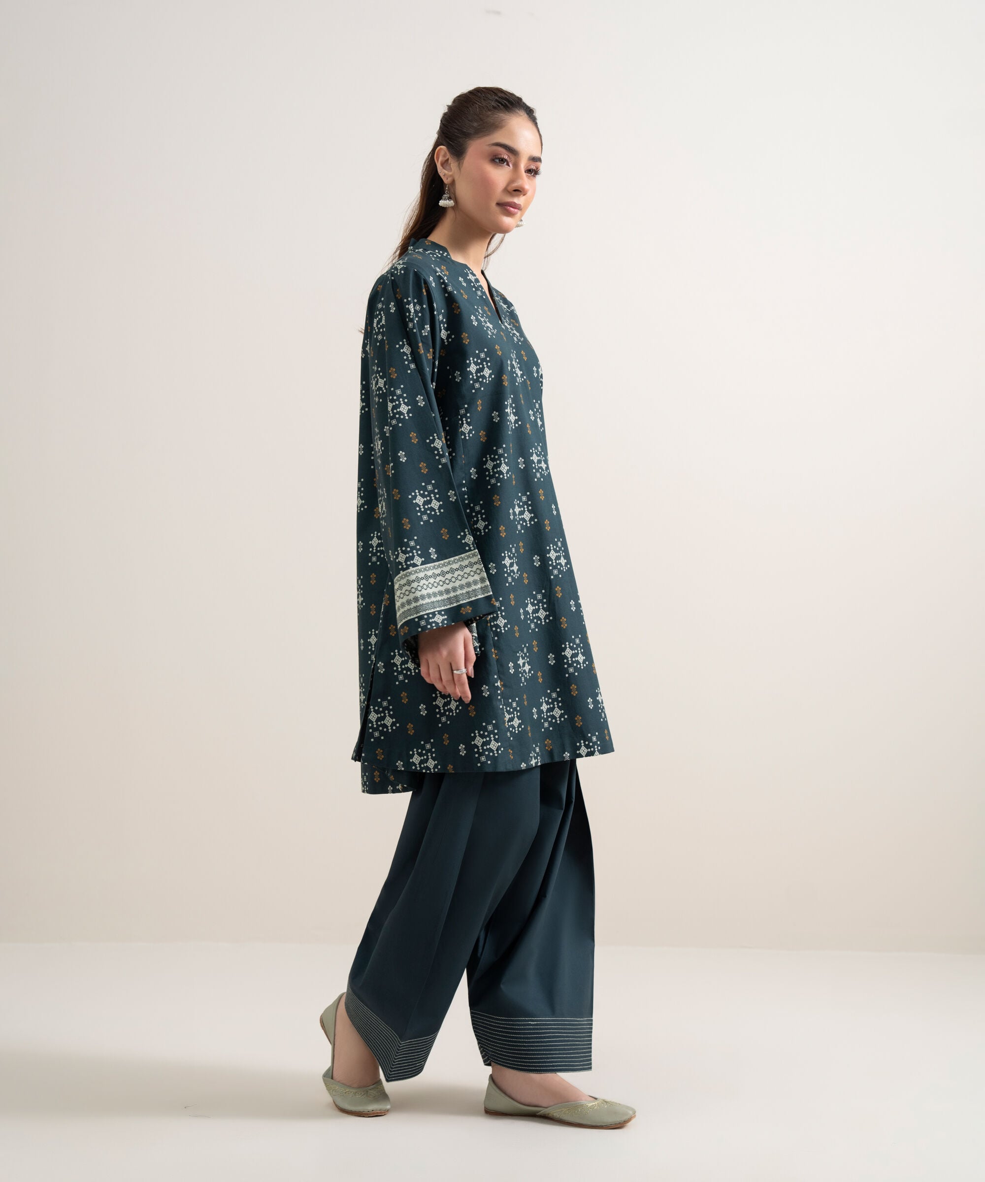 2 Piece - Printed Lawn Suit
