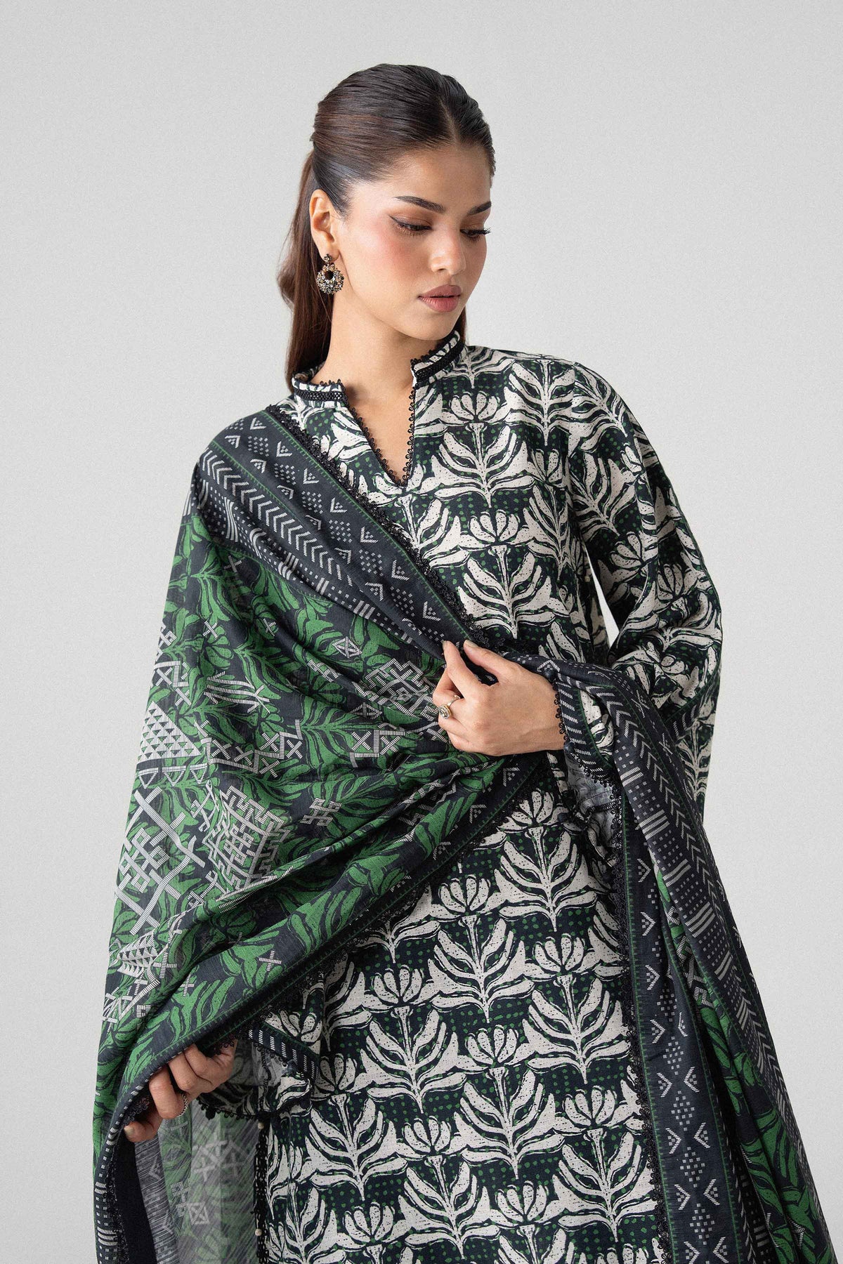 3 Piece - Printed Suit - U3P-NISHA26WV1-25