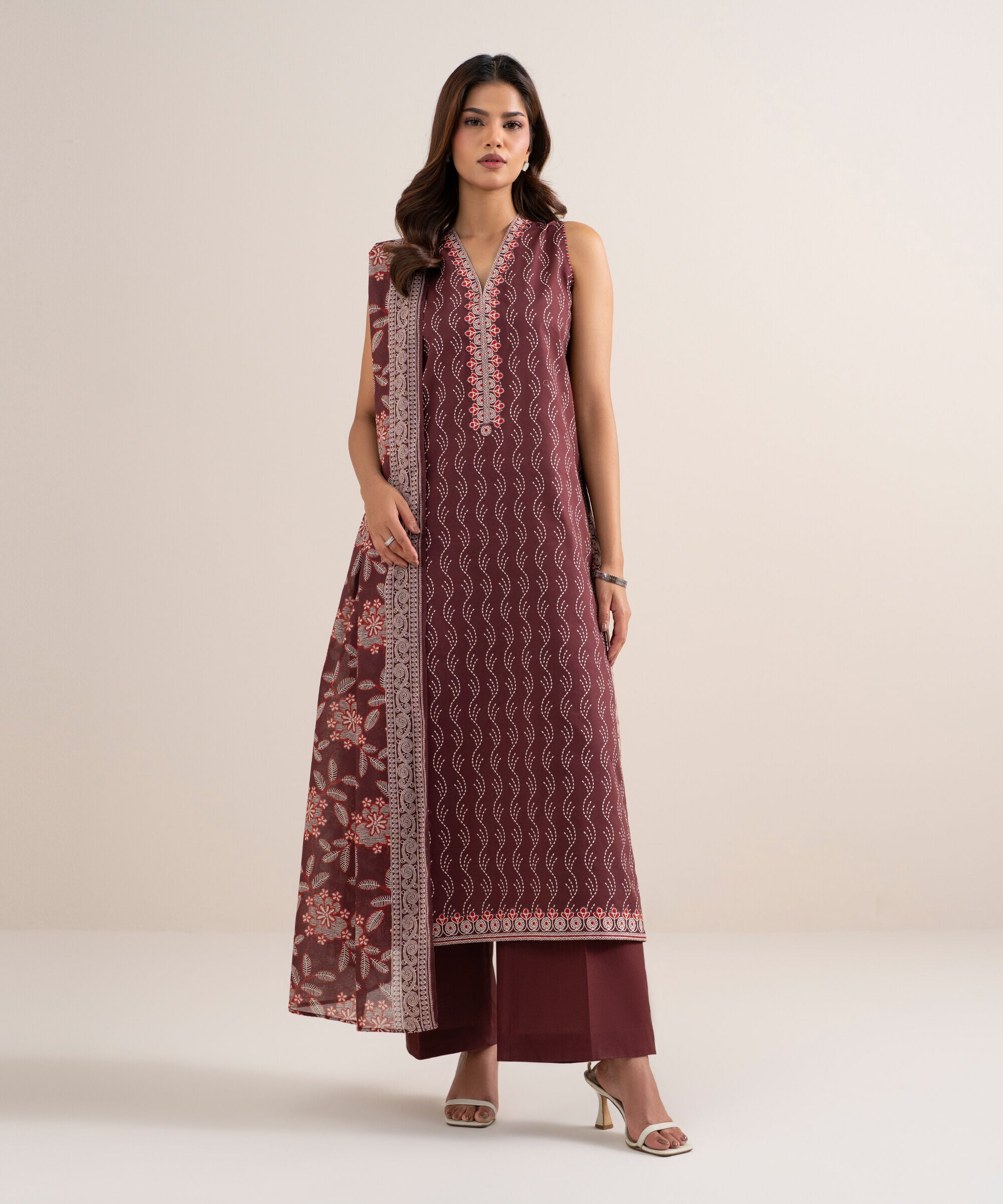 Unstitched 3 PC U3PDDS26V632