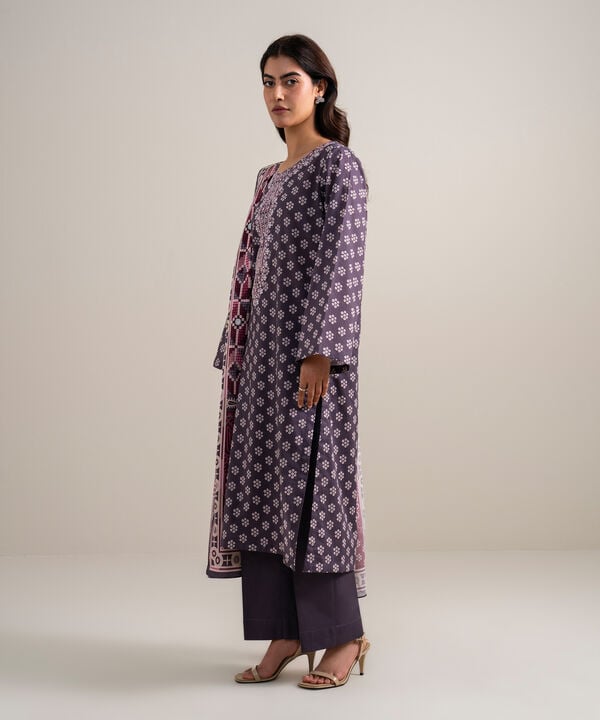 3 Piece - Embroidered Lawn Suit