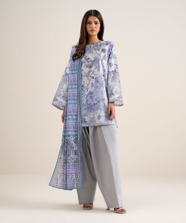 3 Piece - Embroidered Lawn Suit
