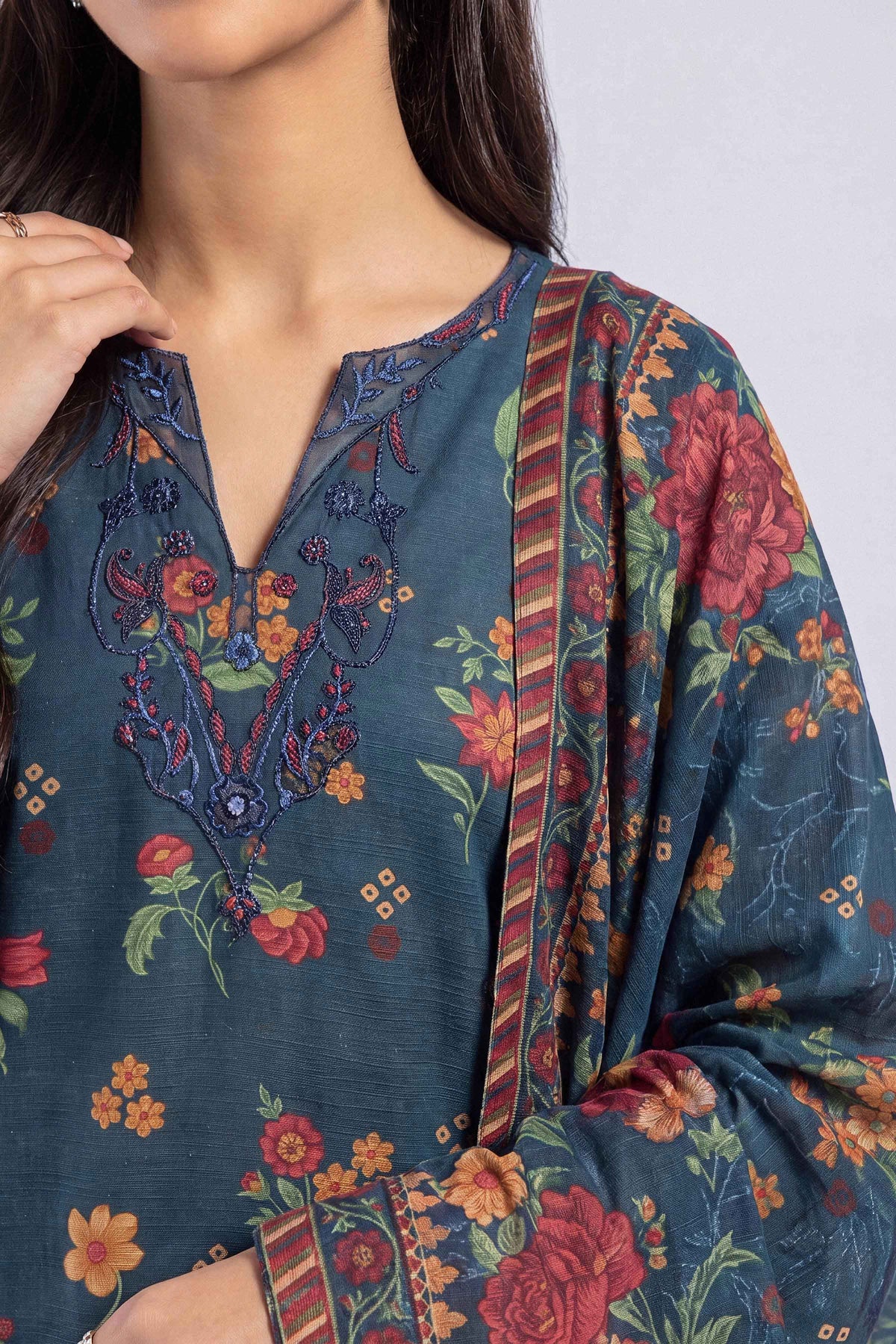 3 Piece - Printed Embroidered Suit - U3PE-NISHA26WV1-105