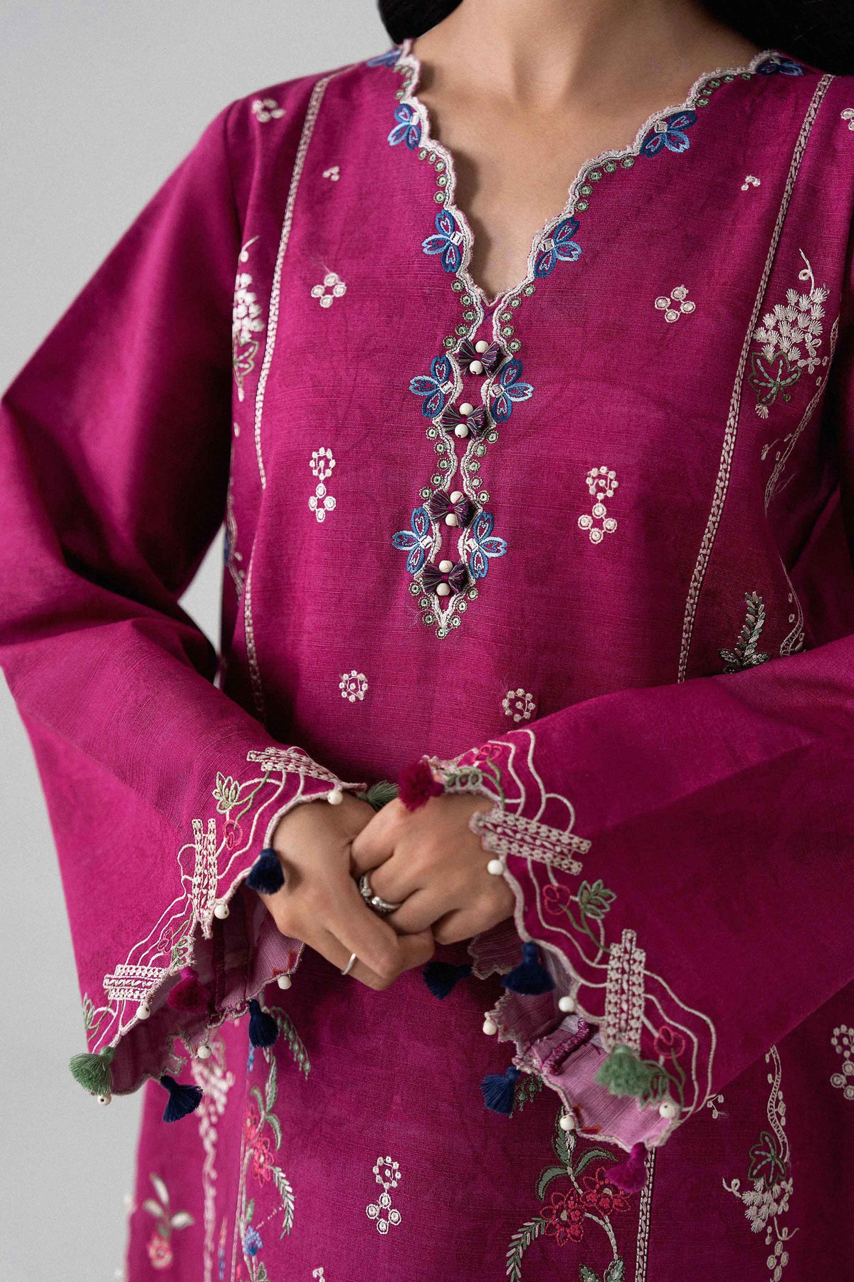 3 Piece - Digital Printed Embroidered Suit - U3PE-NISHA26WV1-139