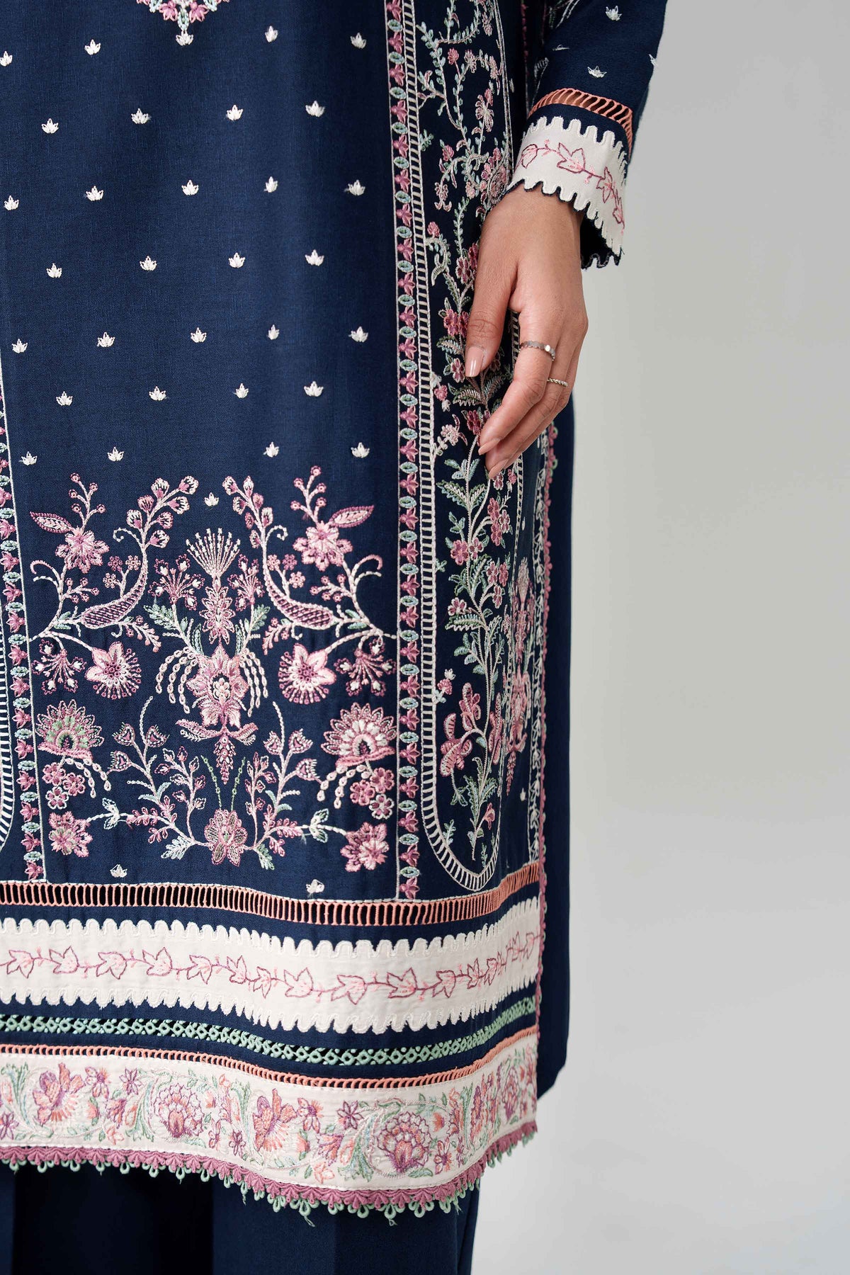3 Piece - Printed Embroidered Suit - U3PE-NISHA26WV1-176