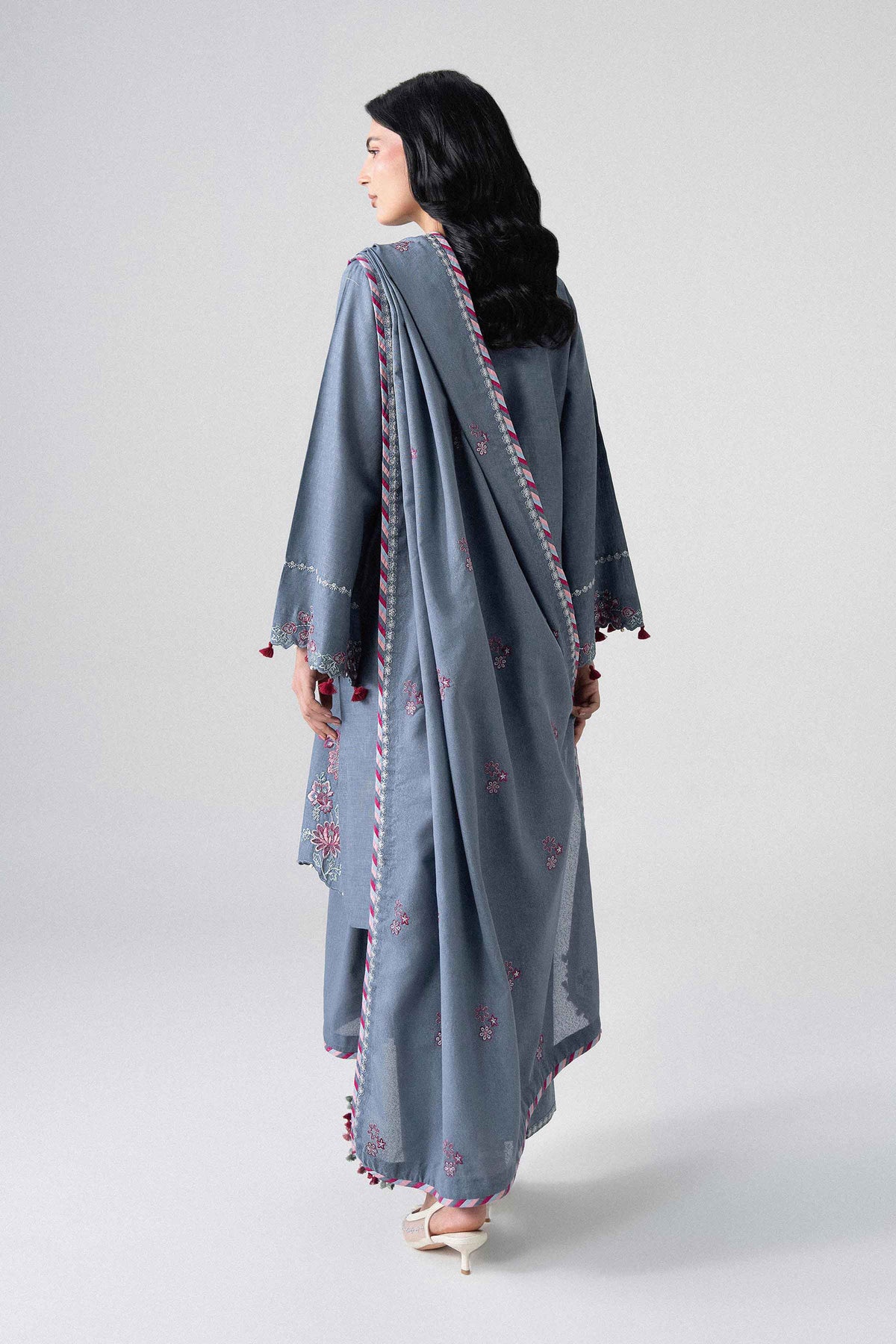 3 Piece - Embroidered Suit - U3PE-NISHA26WV1-51