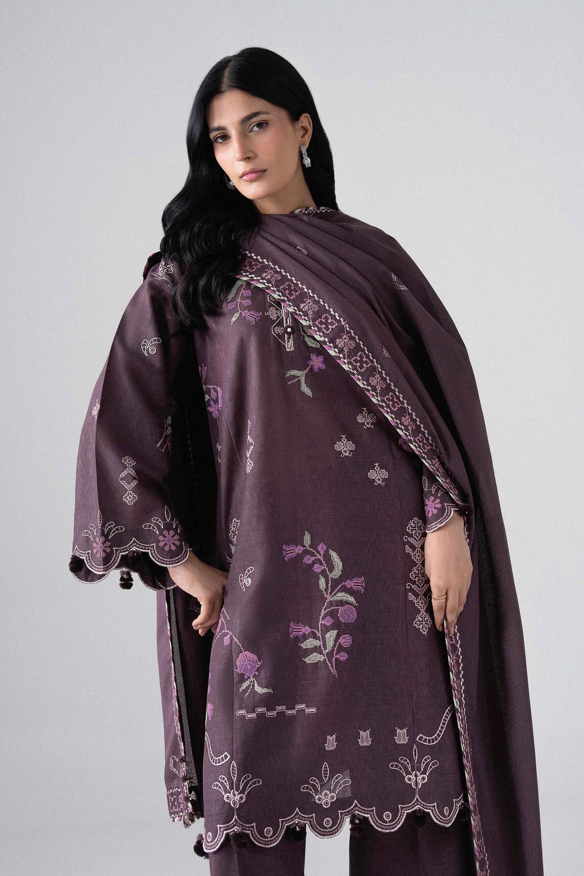 3 Piece - Embroidered Suit - U3PE-NISHA26WV1-54