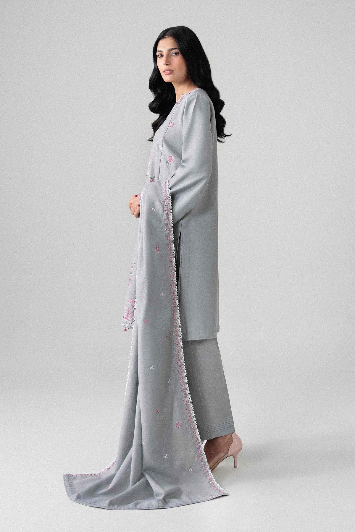 3 Piece - Embroidered Suit - U3PE-NISHA26WV1-56