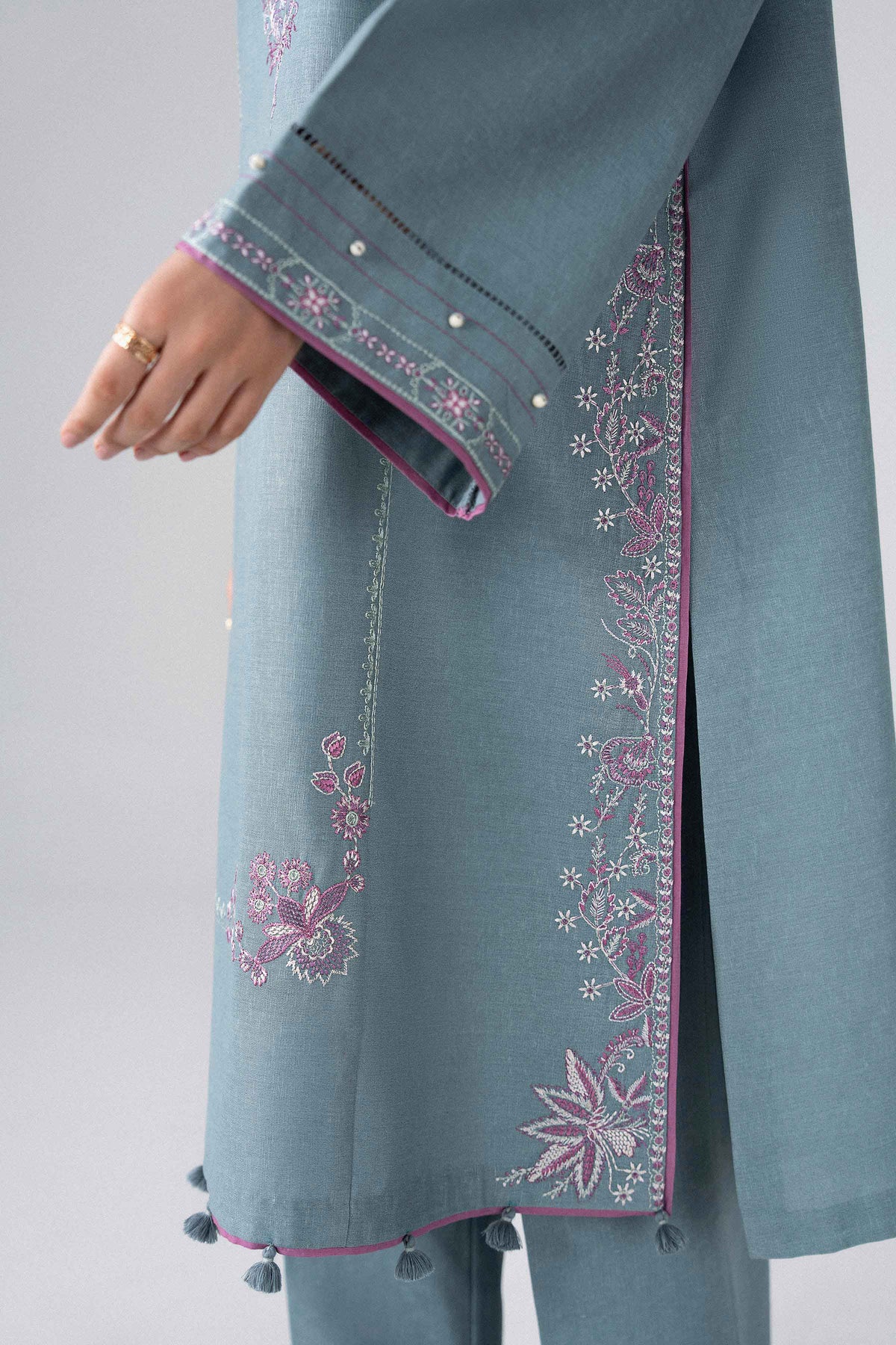3 Piece - Embroidered Suit - U3PE-NISHA26WV1-57