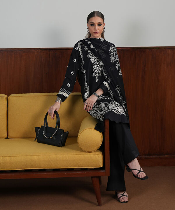 3 Piece - Embroidered Lawn Suit
