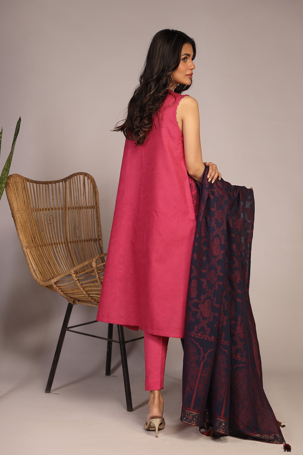 https://cdn.shopify.com/s/files/1/0704/5916/2937/products/UBNL3627.jpg?v=1752140885