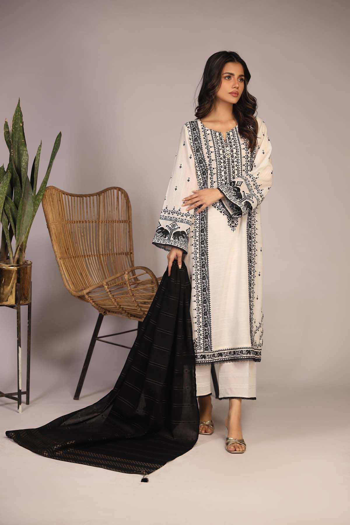 https://cdn.shopify.com/s/files/1/0704/5916/2937/products/UBNL3733.jpg?v=1752140860