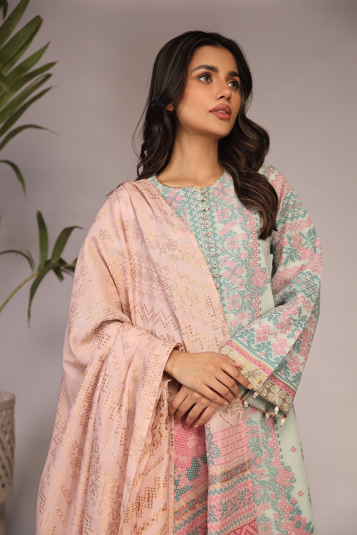 https://cdn.shopify.com/s/files/1/0704/5916/2937/products/UBNL3799.jpg?v=1752140890