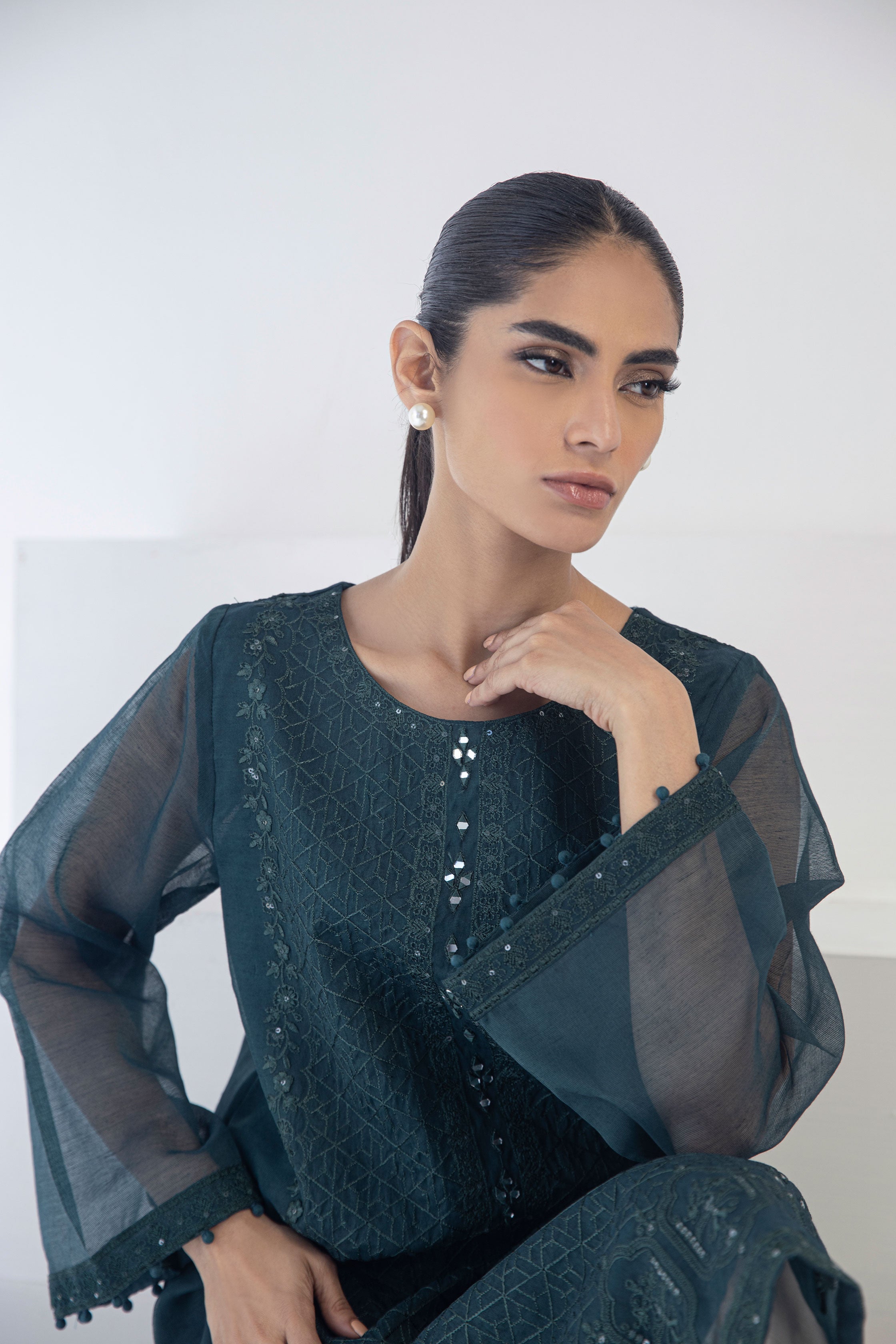 https://cdn.shopify.com/s/files/1/0587/3080/7460/products/UBNL6987.jpg?v=1736414986
