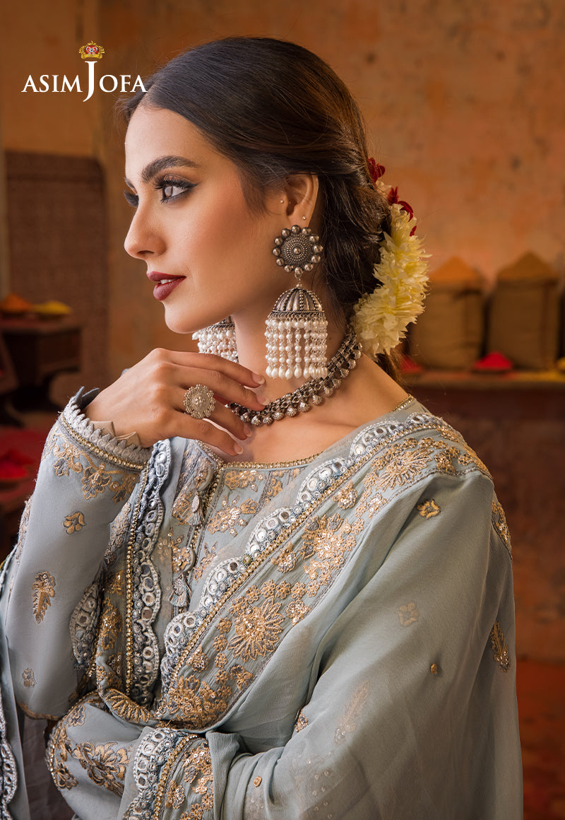 AJLR-23 EMBROIDERED LAWN 3 PCS
