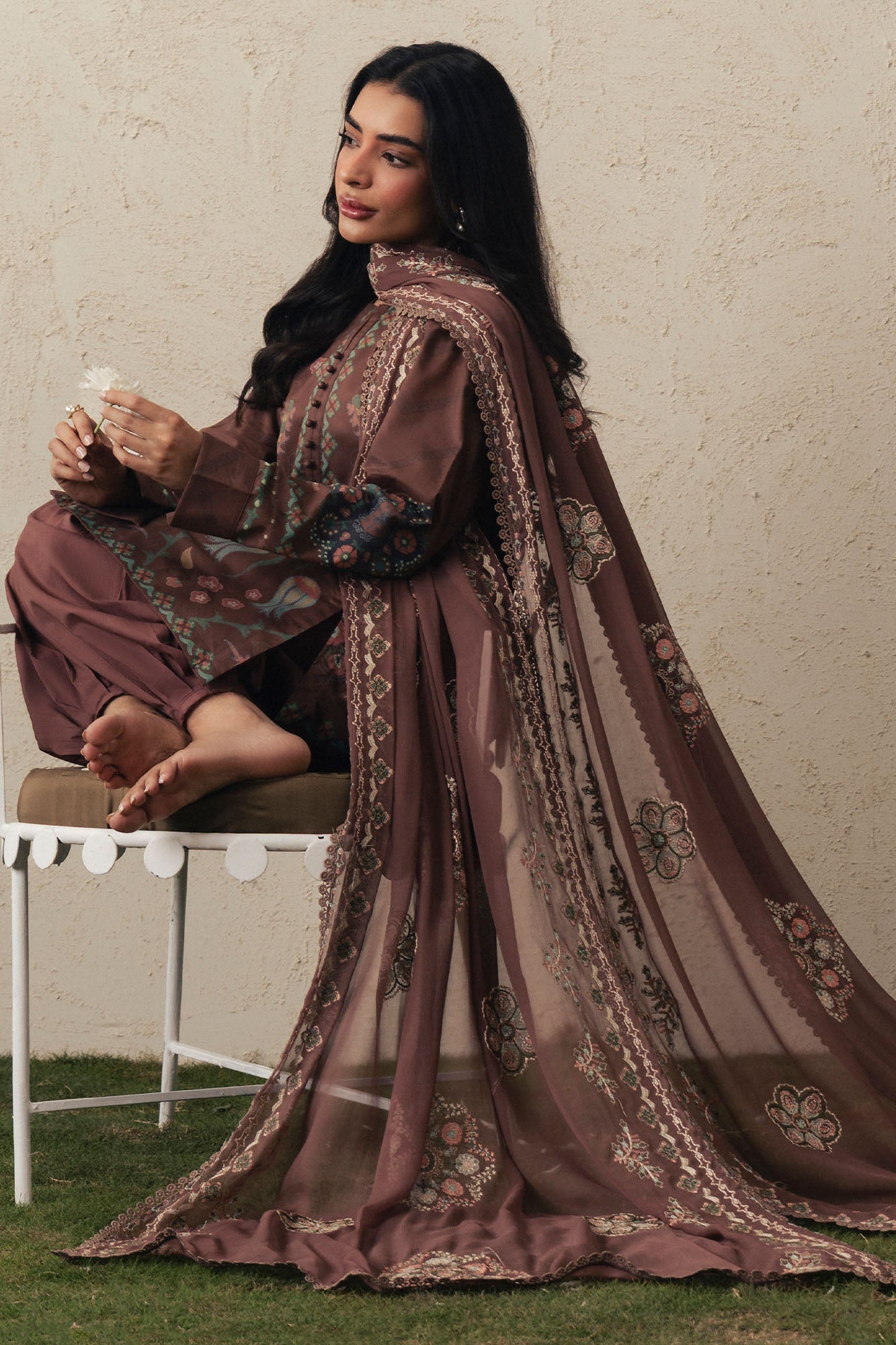 BRUNETTE GLAM-3PC PRINTED SUIT