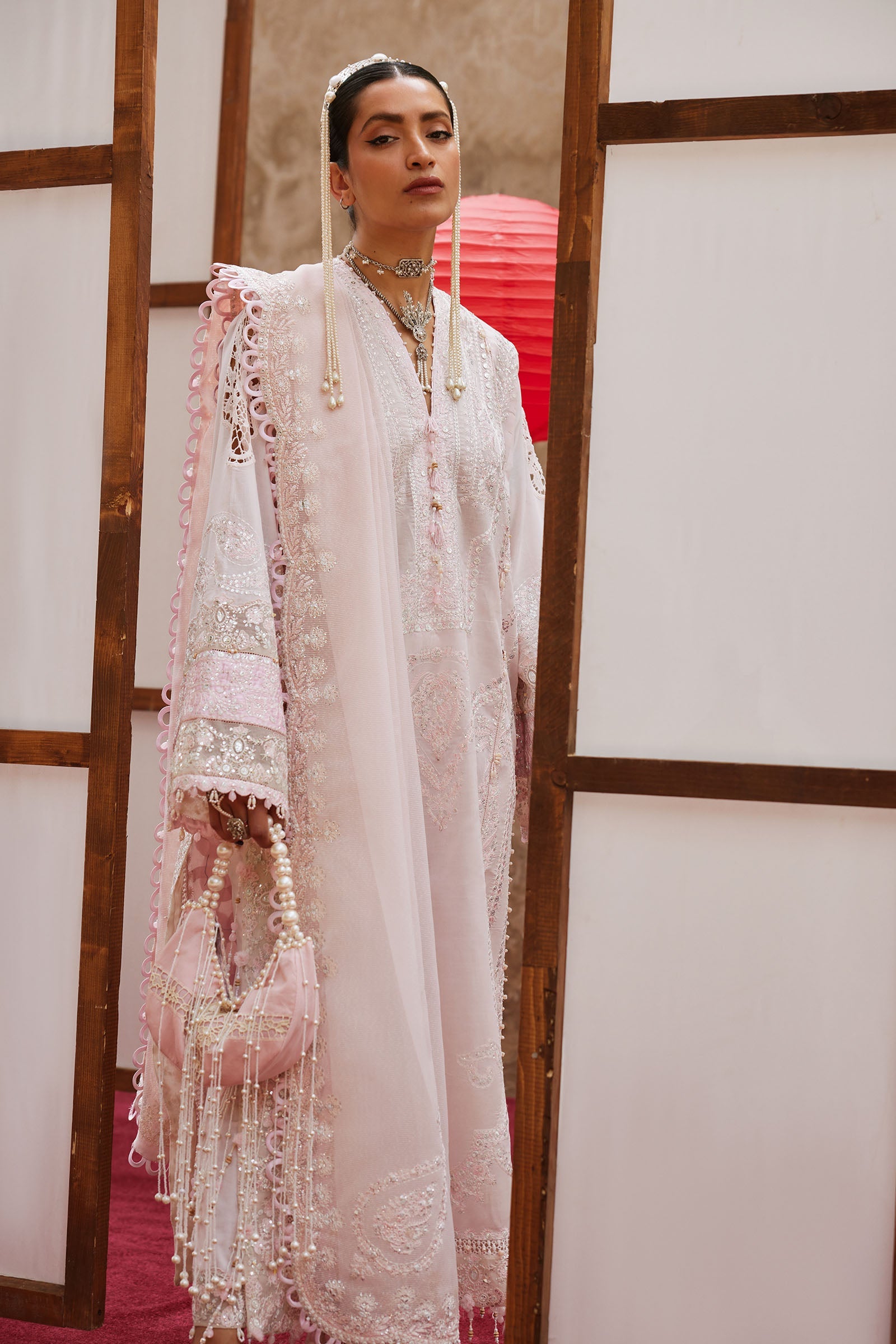 ROUHAAN (EL26-04 B)