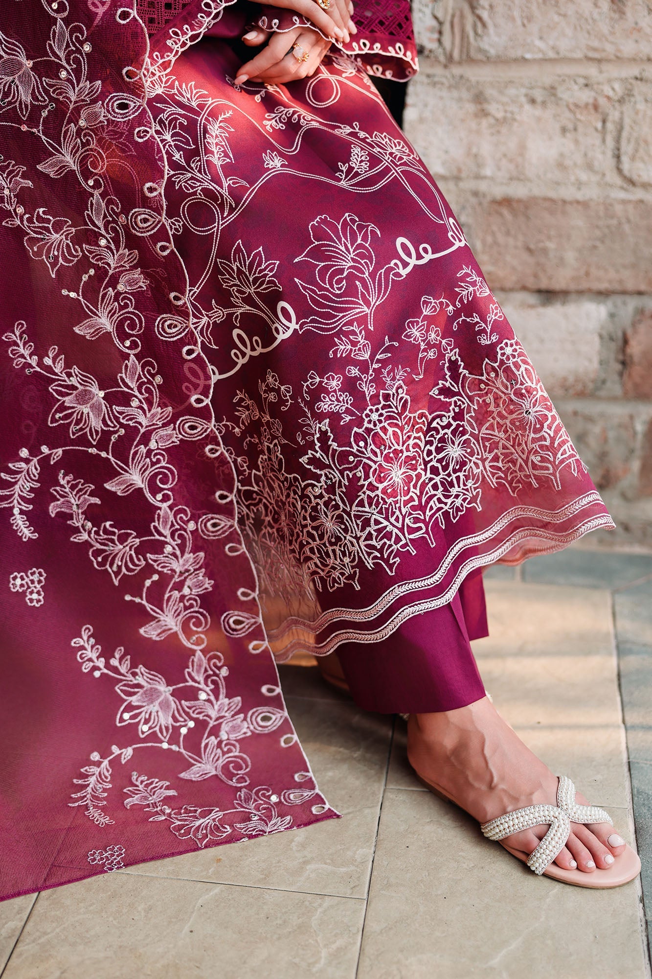 PLUM ESSENCE-3PC (SHIRT, TROUSER & DUPATTA)