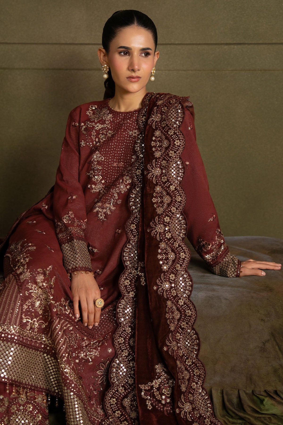 VELVET ROUGE-3PC FANCY YARN EMBROIDERED SUIT