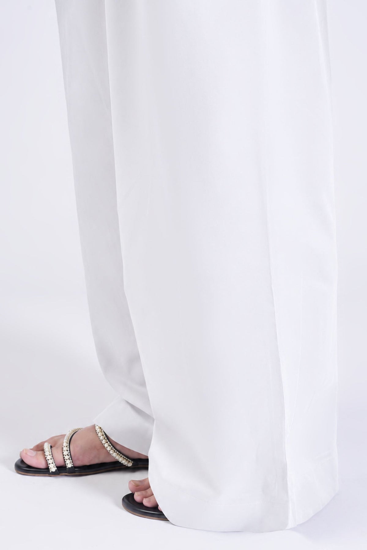 PLEATED FLARED PANTS-01
