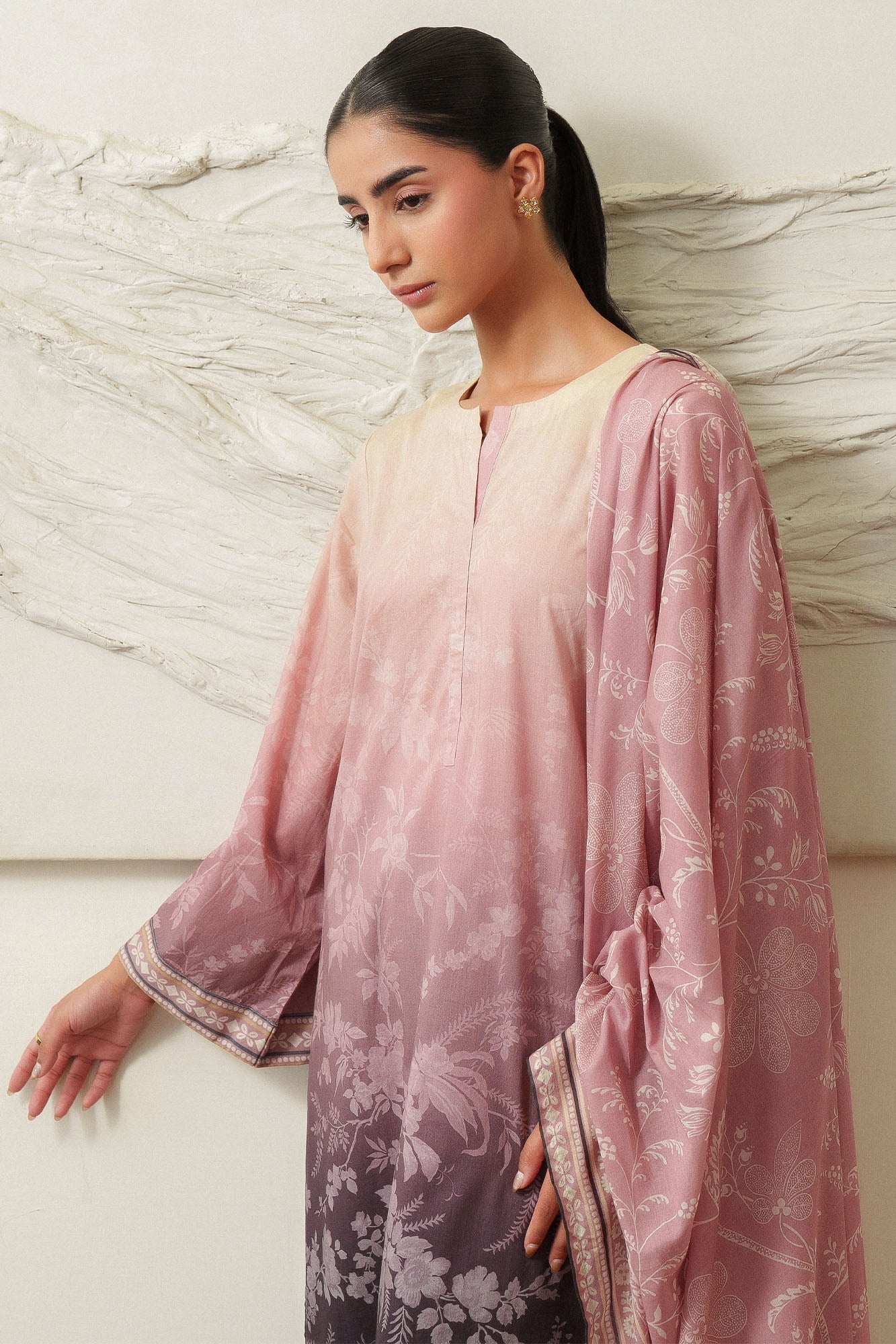 ORCHID BLUSH-3 PIECE PRINTED LAWN SUIT