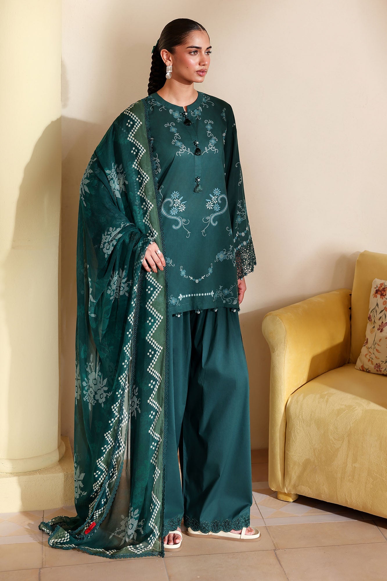 AQUA LUXE-3PC PRINTED LAWN SUIT