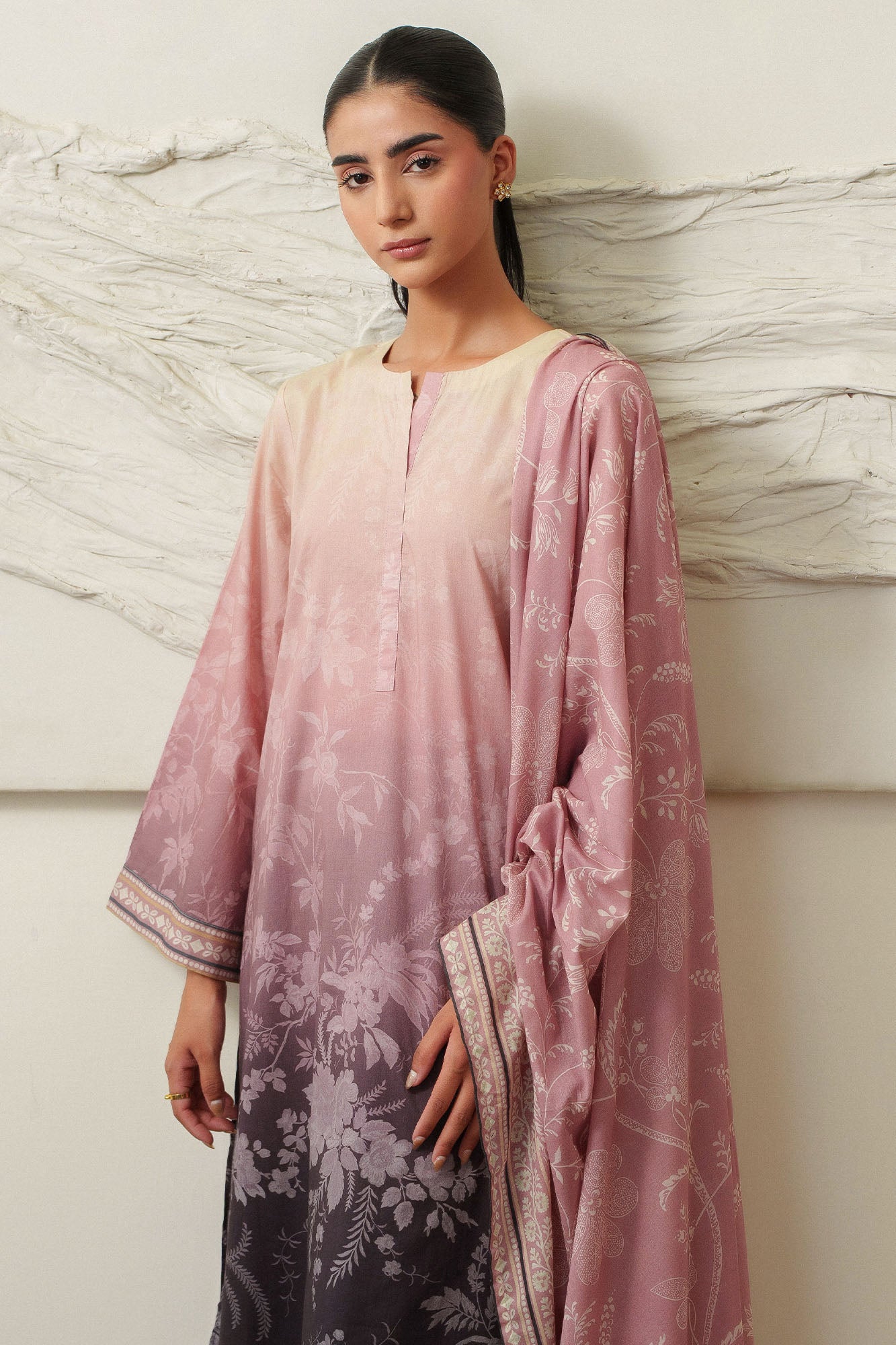 ORCHID BLUSH-3 PIECE PRINTED LAWN SUIT