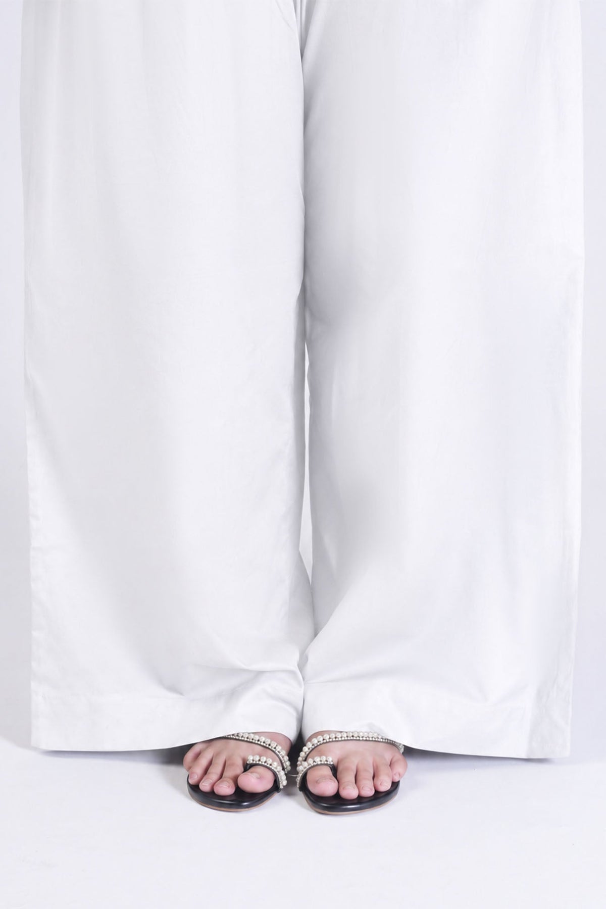 PLEATED FLARED PANTS-01