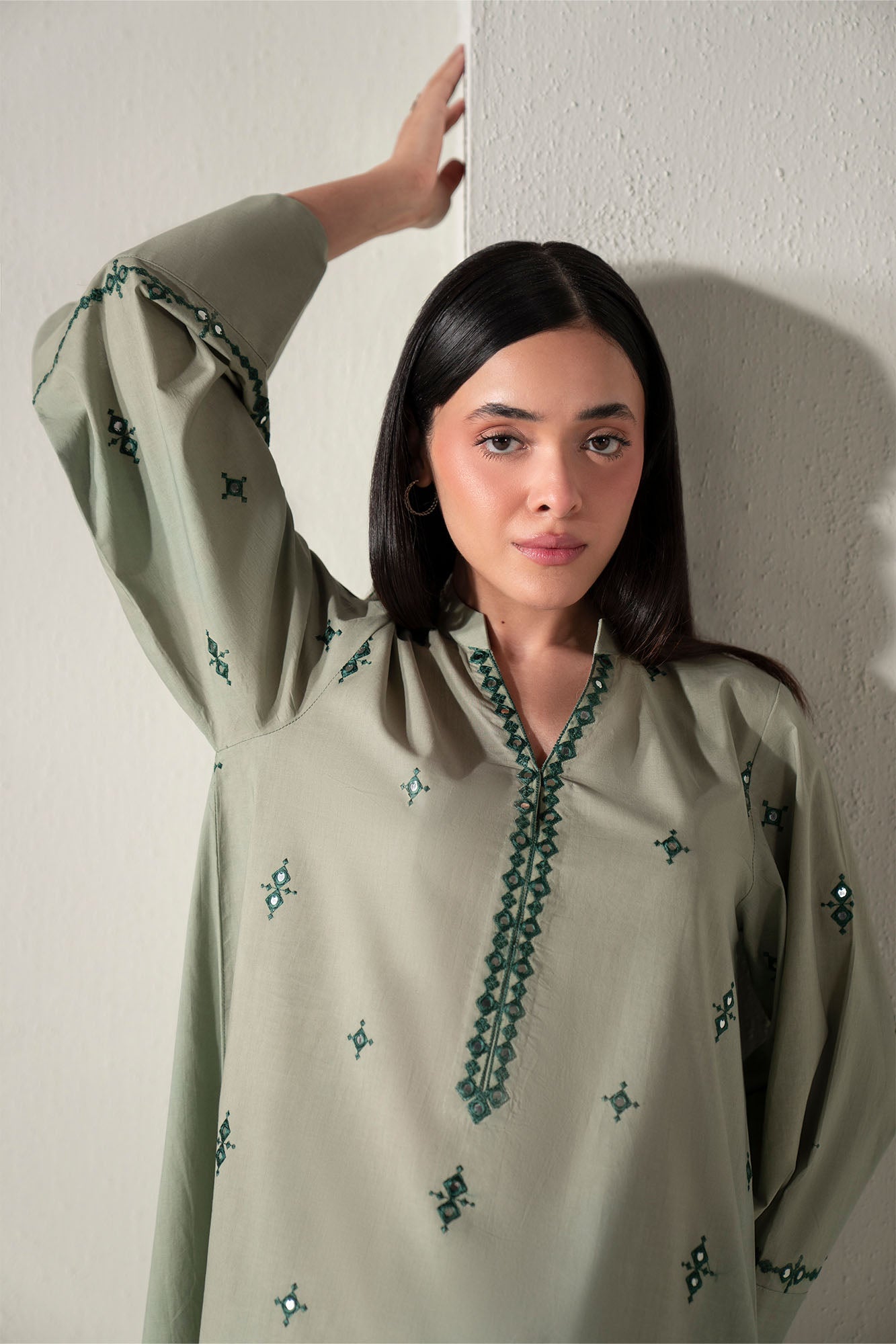 CYMBIDIUM ORCHID -2PC (SHIRT & TROUSER)