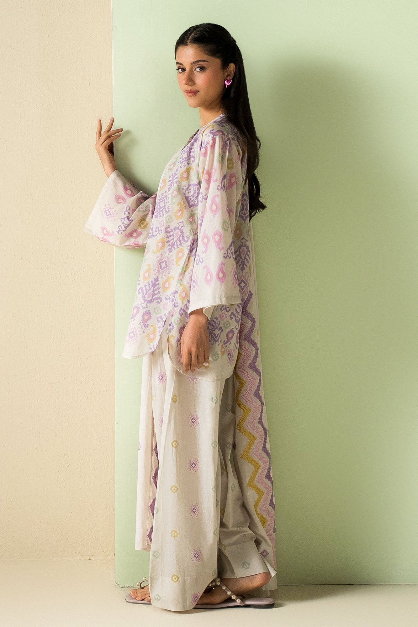 SPRING FRIZZ-3PC (SHIRT, SHALWAR & DUPATTA)