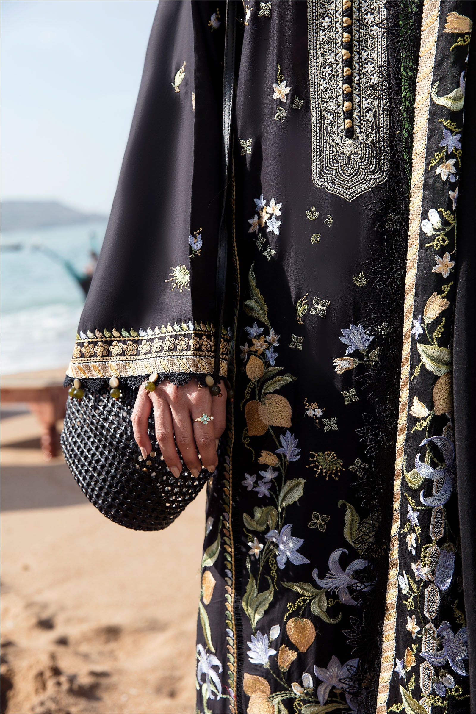 https://cdn.shopify.com/s/files/1/0081/0283/8329/products/Untitled-1_0004_1O9A0398.jpg?v=1680250288