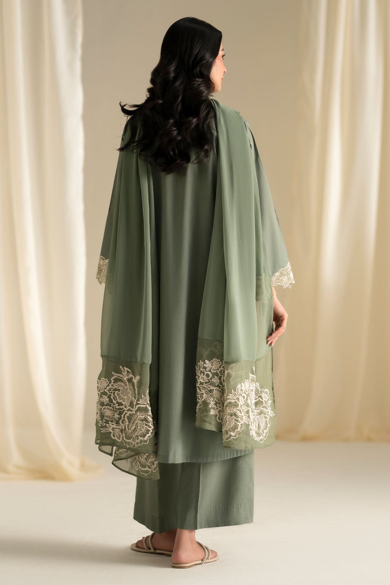 DESERT SAGE-3PC (SHIRT, TROUSER & DUPATTA)