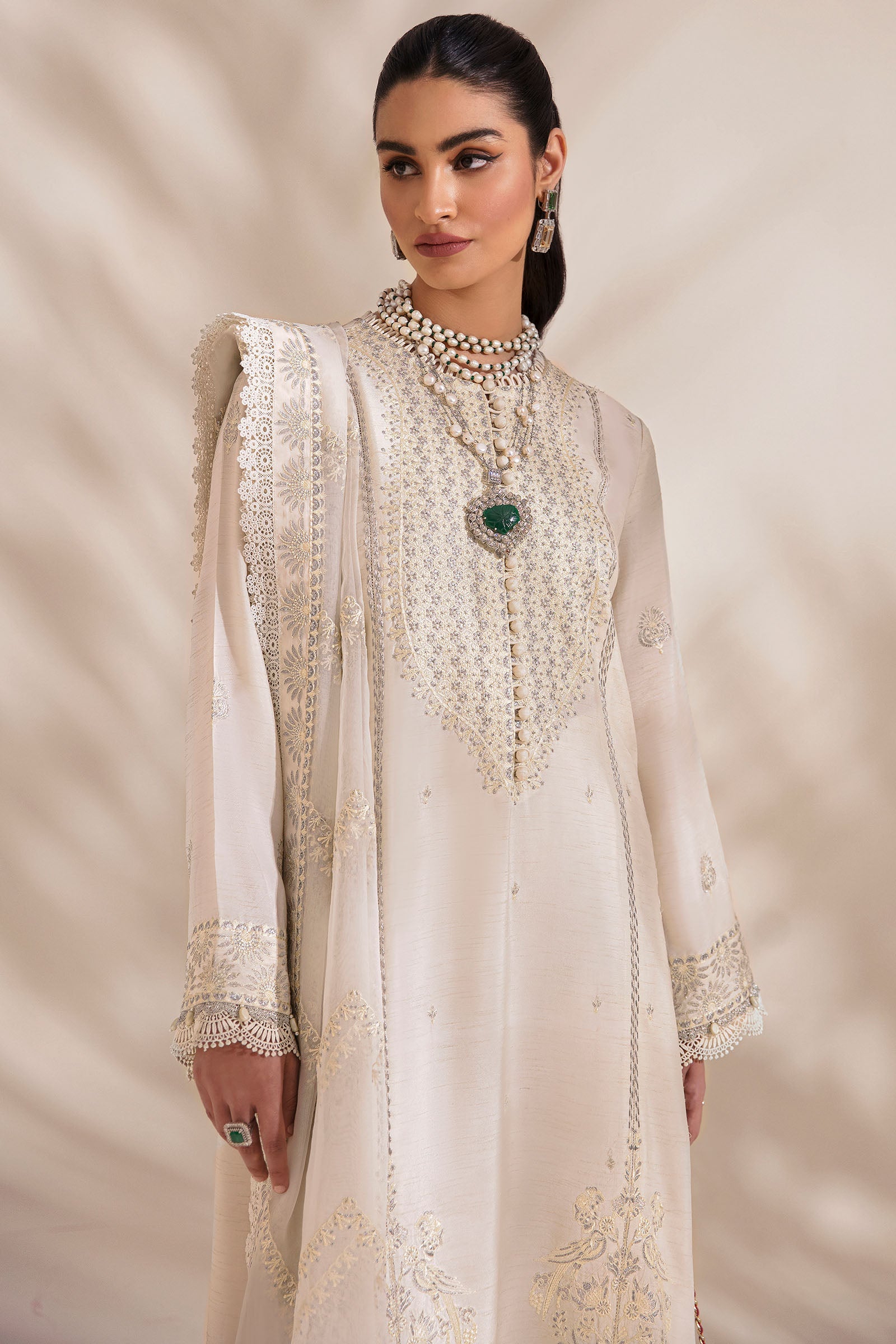 https://cdn.shopify.com/s/files/1/0081/0283/8329/products/Untitled-1_0006_1O9A3718.jpg?v=1681552302