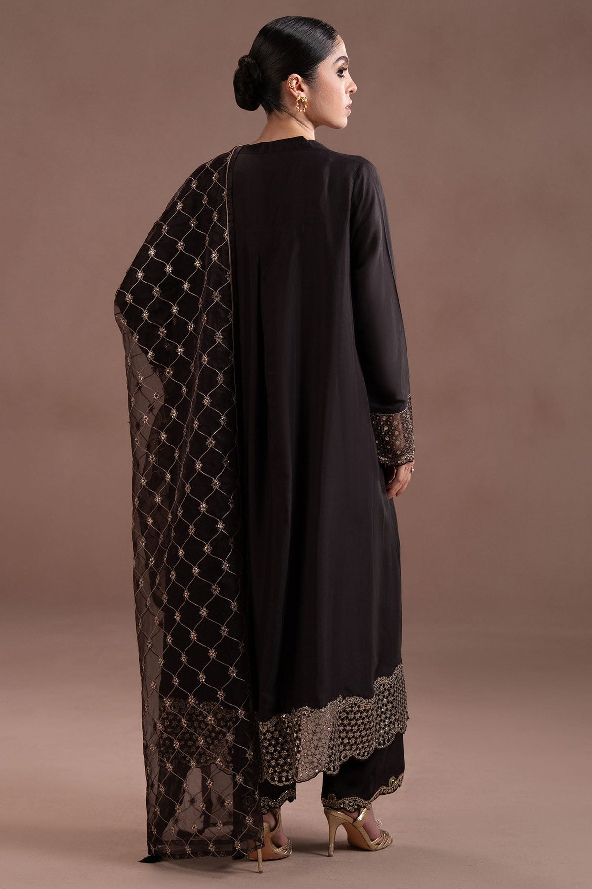 GOLDEN OAK-3PC (SHIRT, TROUSER & DUPATTA)