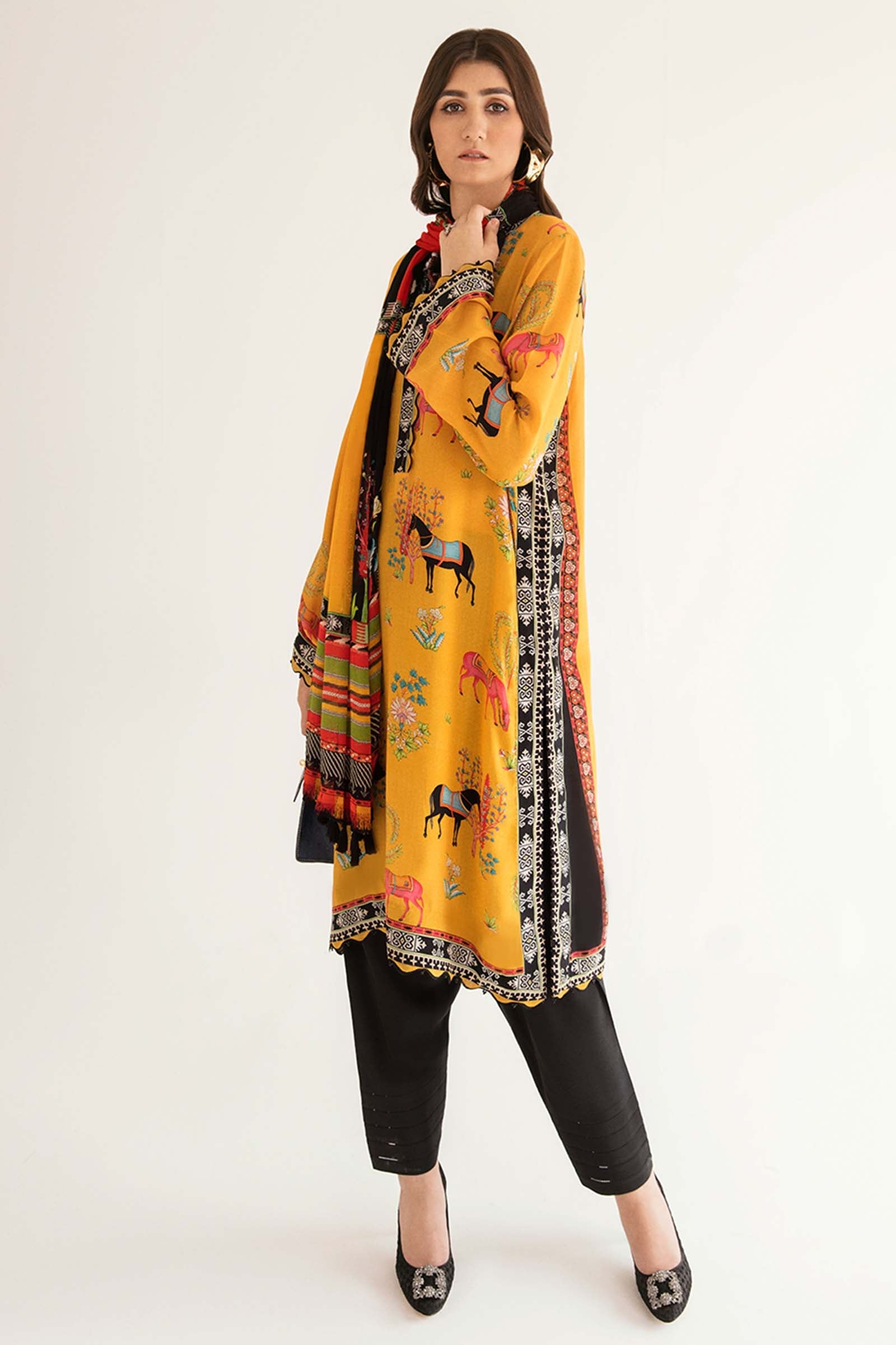 https://cdn.shopify.com/s/files/1/0081/0283/8329/products/Untitled-1_0011_1O9A3287.jpg?v=1653552779