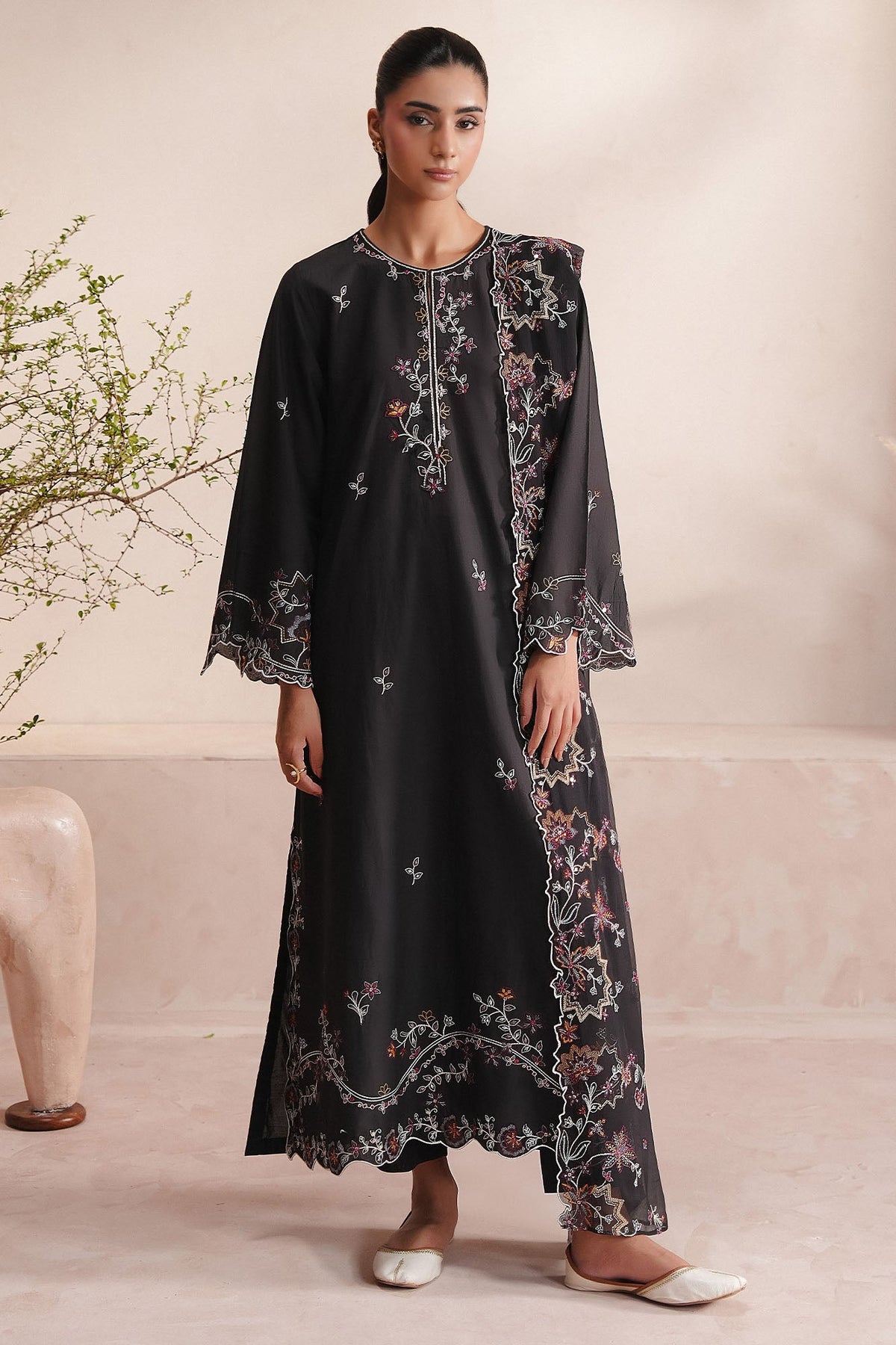 DARK FLORAL-3PC (SHIRT, TROUSER & DUPATTA)