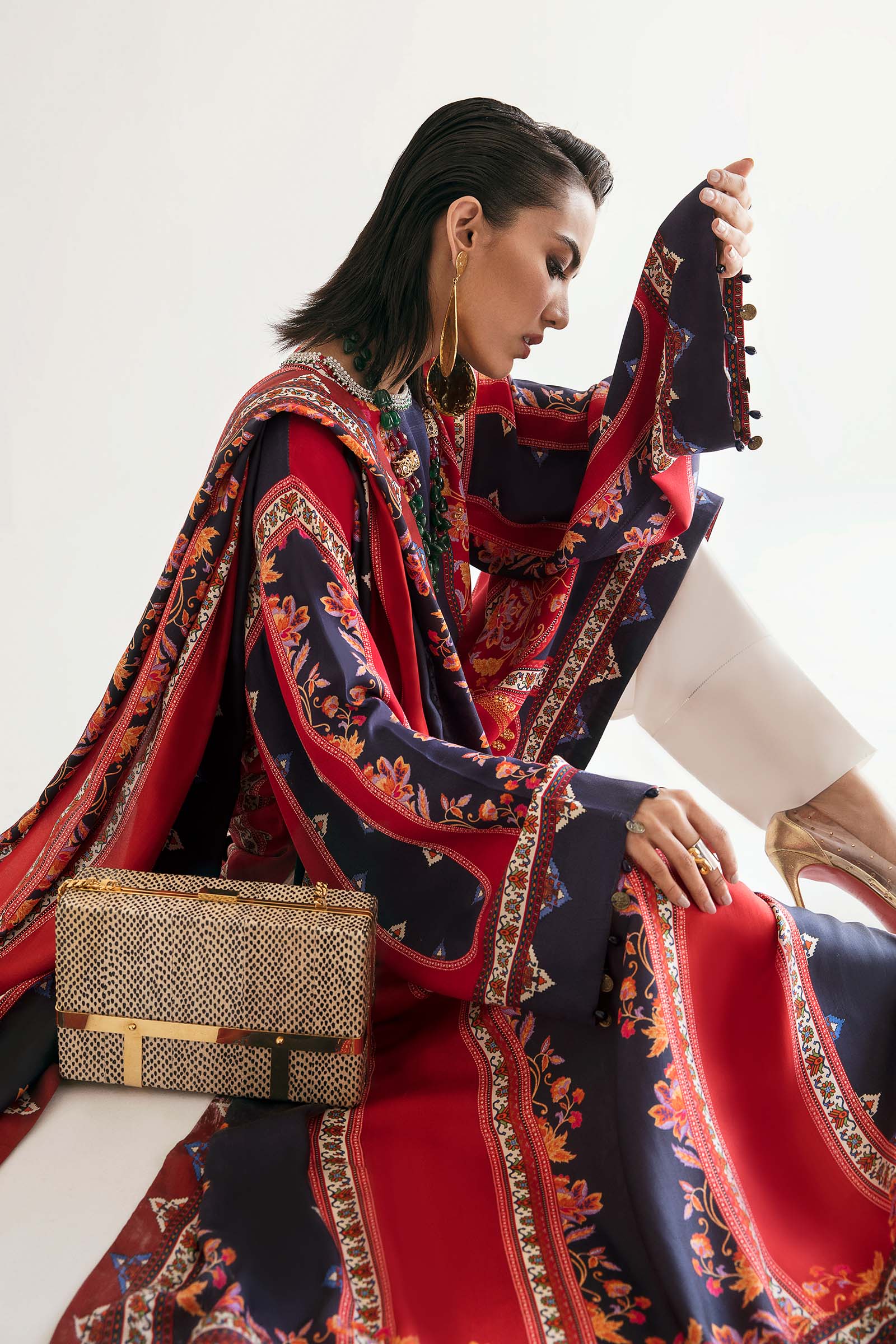 https://cdn.shopify.com/s/files/1/1678/4755/products/Untitled-1_0013_1O9A5765.jpg?v=1655208253