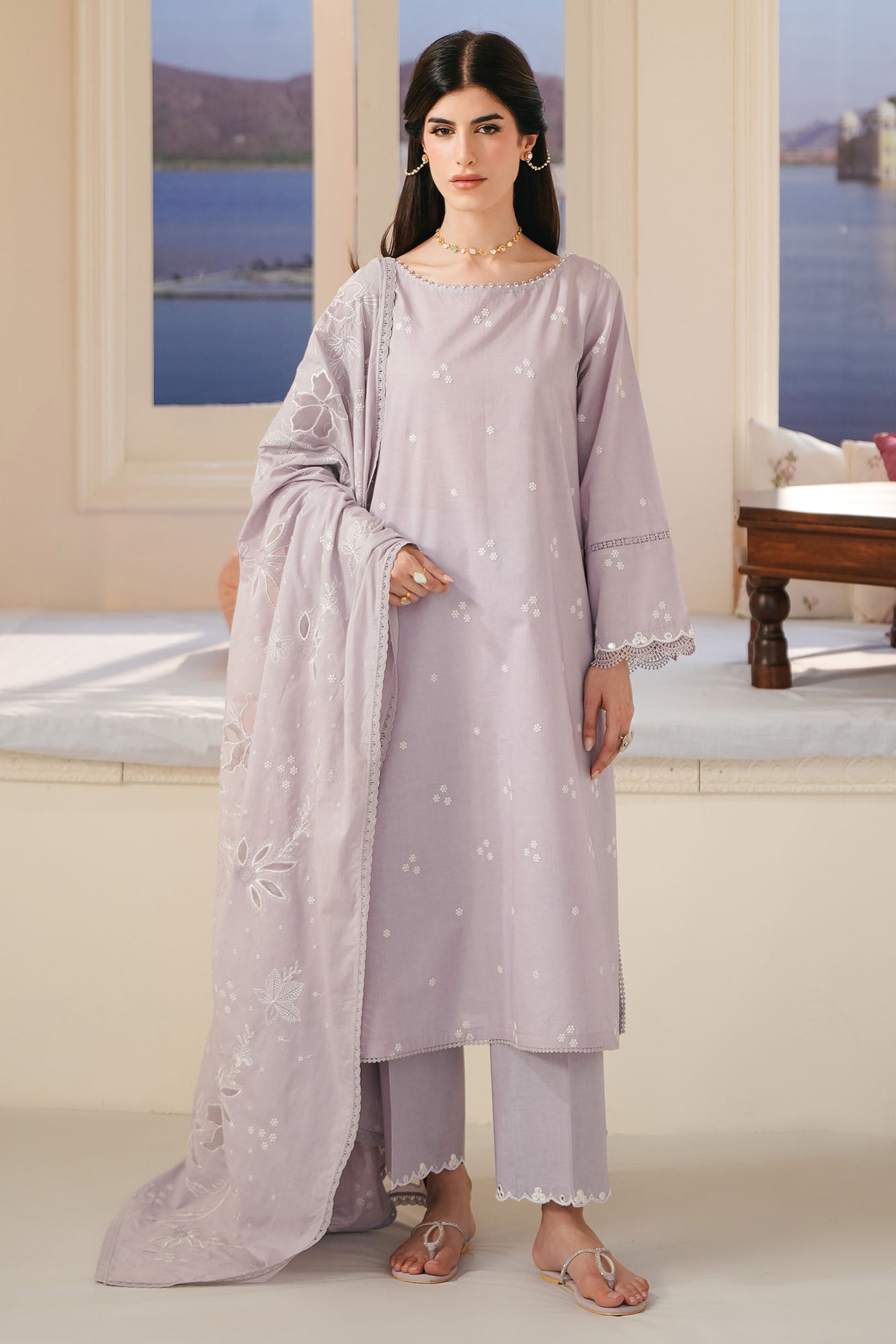 https://cdn.shopify.com/s/files/1/0178/4492/8612/files/Untitled-1_0017_DSC01965.jpg?v=1773640209