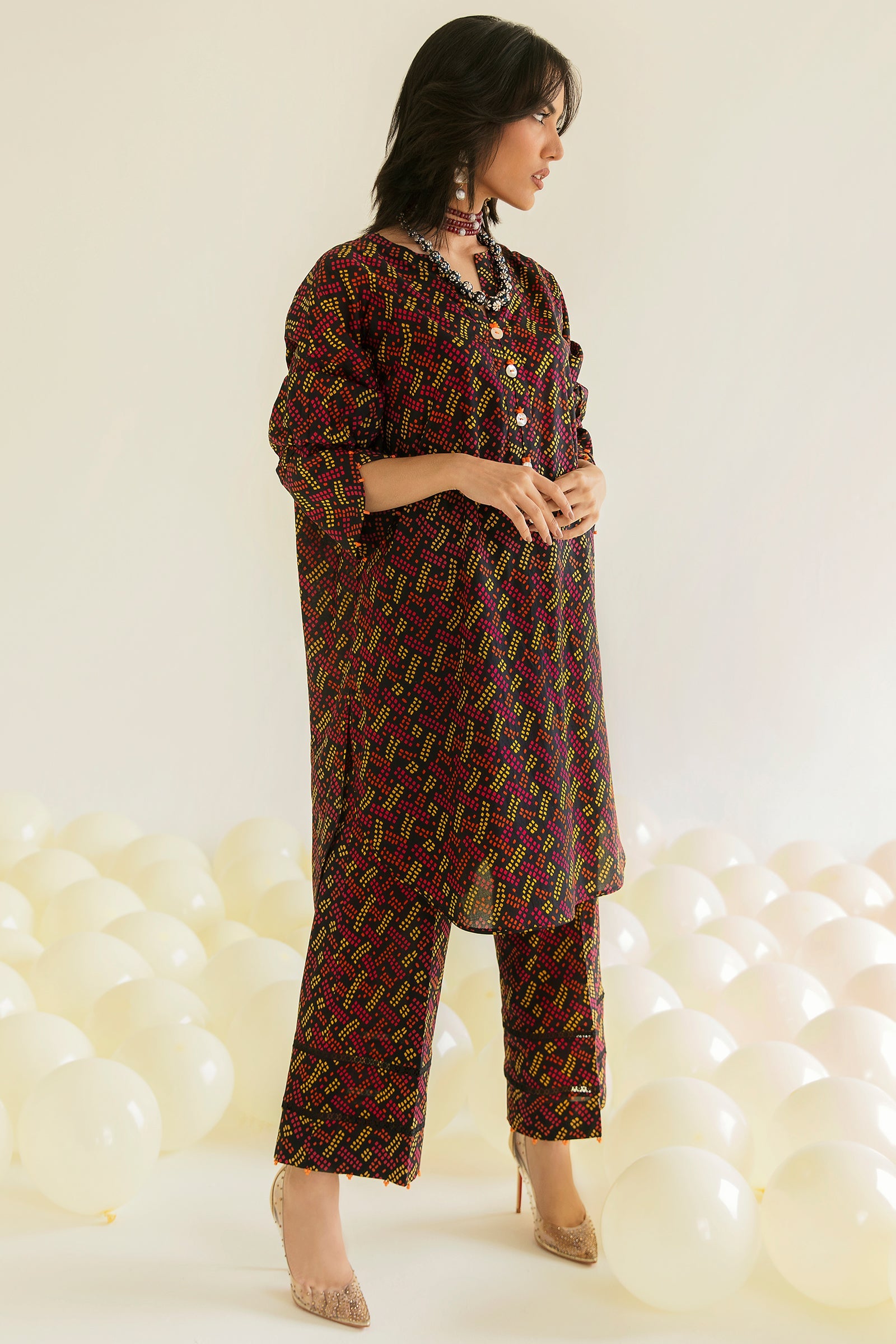 https://cdn.shopify.com/s/files/1/0081/0283/8329/products/Untitled-1_0040_1O9A5929.jpg?v=1677049263