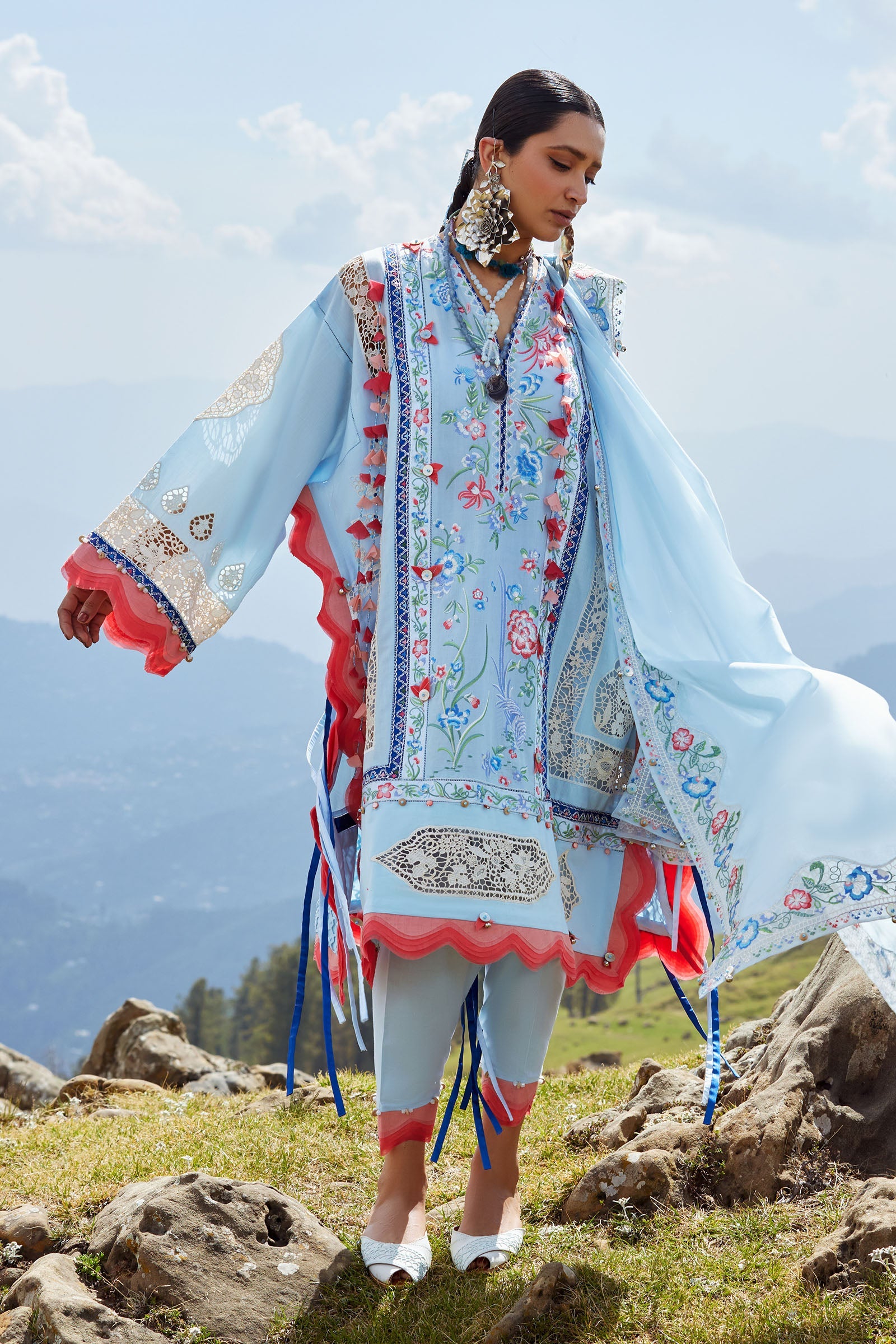 NEELUNE (EL26-05 B)